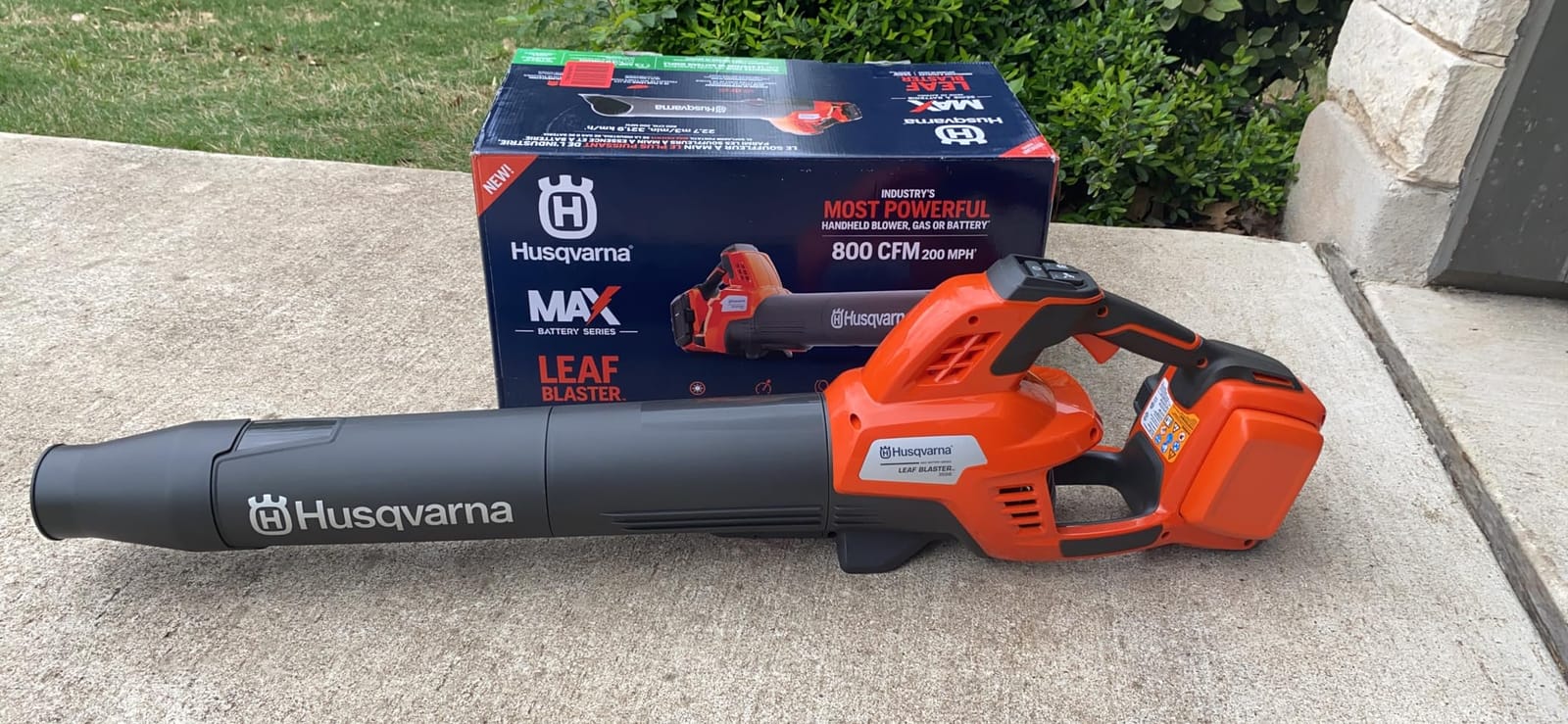 Husqvarna Leaf Blaster 350iB Leaf Blower Cordless, with Battery and Charger customer photo 2