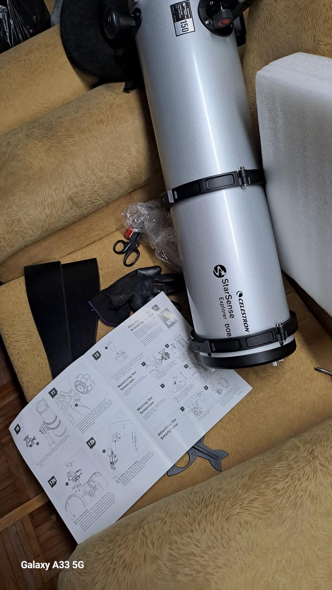 Celestron StarSense Explorer 150mm App-Enabled Tabletop Dobsonian Telescope customer photo 2