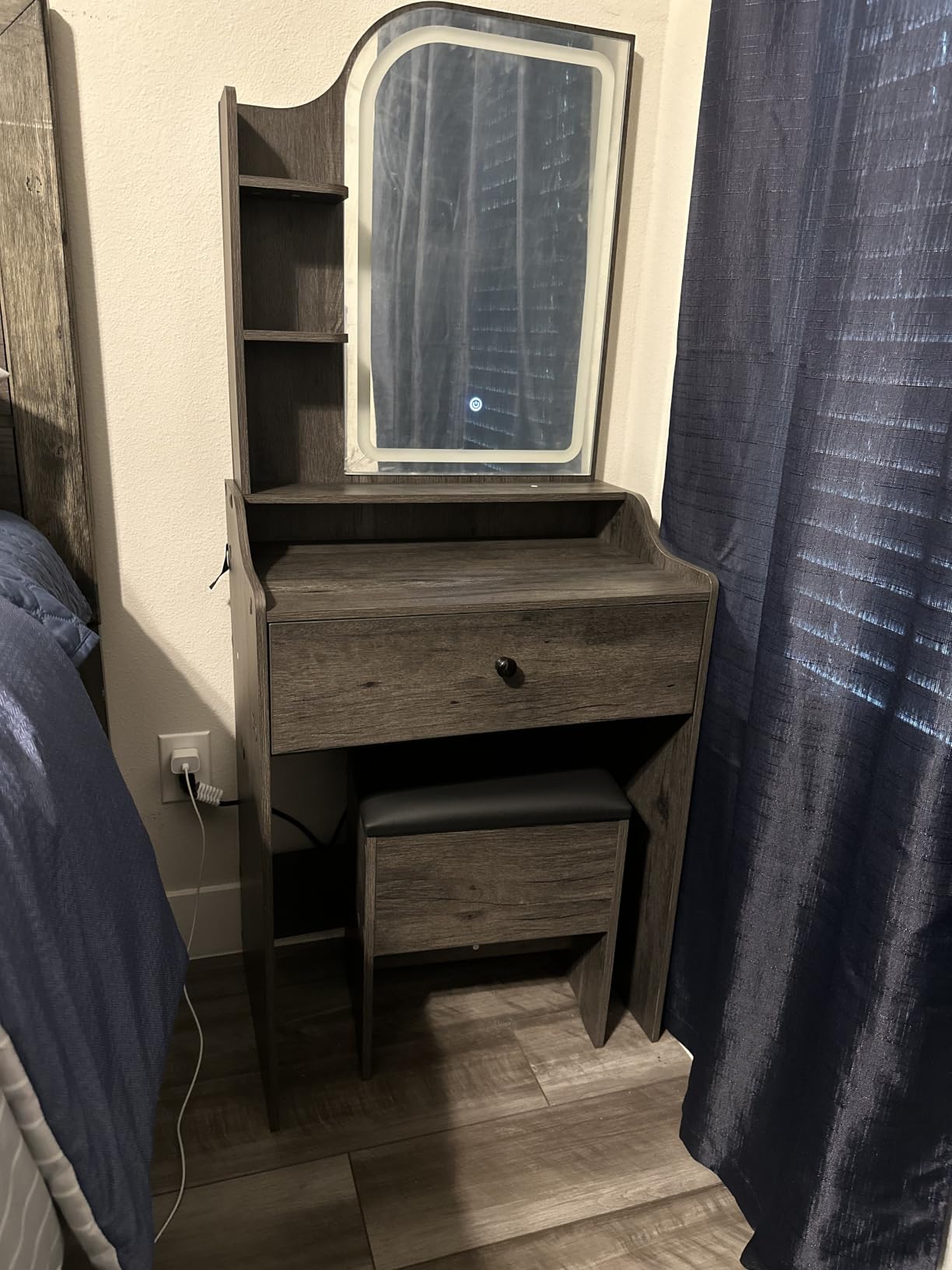 LIKIMIO Small Vanity Desk with Mirror Lights and Storage Stool customer photo 1