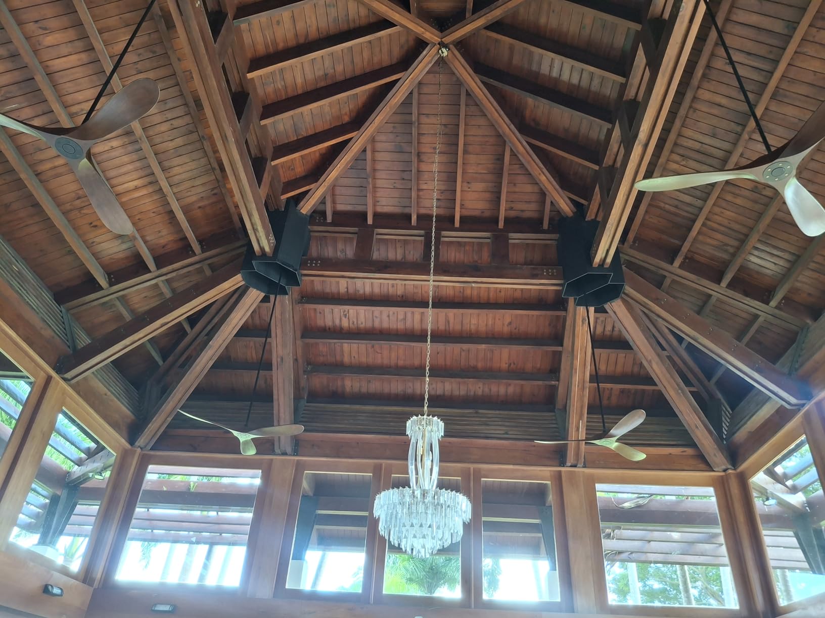 52 Inch Ceiling Fan No Light ，Wood Outdoor Ceiling Fans for Patios Living Room Bedroom 3 Blade Propeller Modern Ceiling Fan Without Light with remote Control(Walnut) customer photo 1