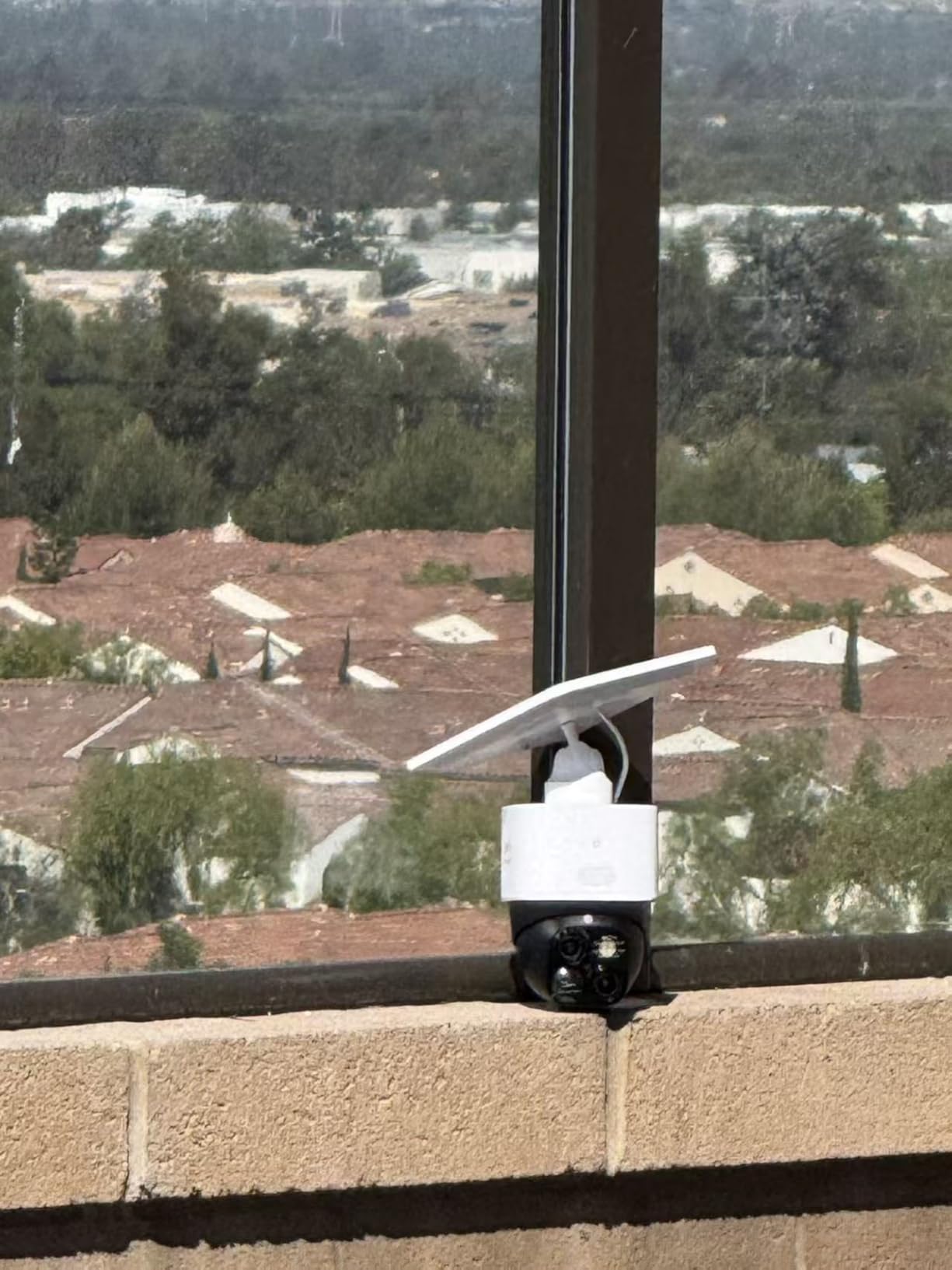 eufy Security SoloCam S340, 3K Dual-Lens Solar Security Camera customer photo 1