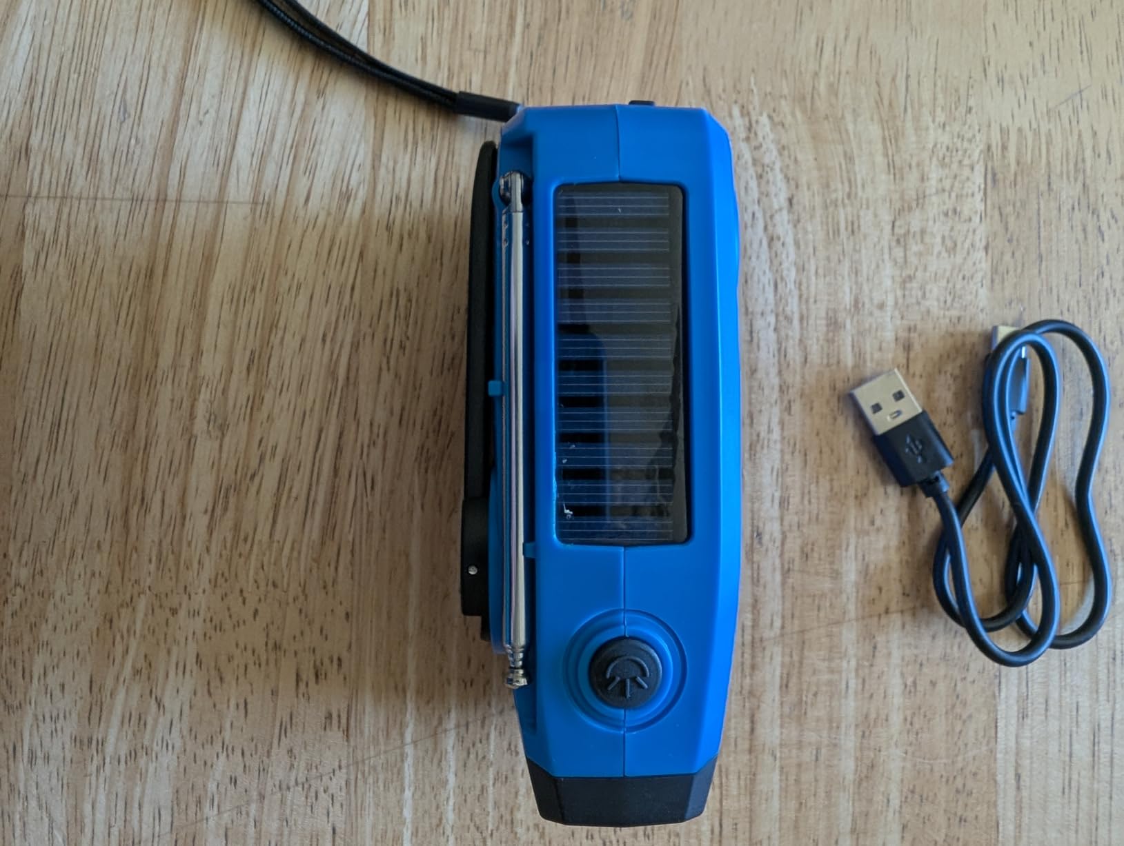Emgykit Hand Crank Radio with AM/FM/NOAA Weather Band,for Emergencies customer photo 1