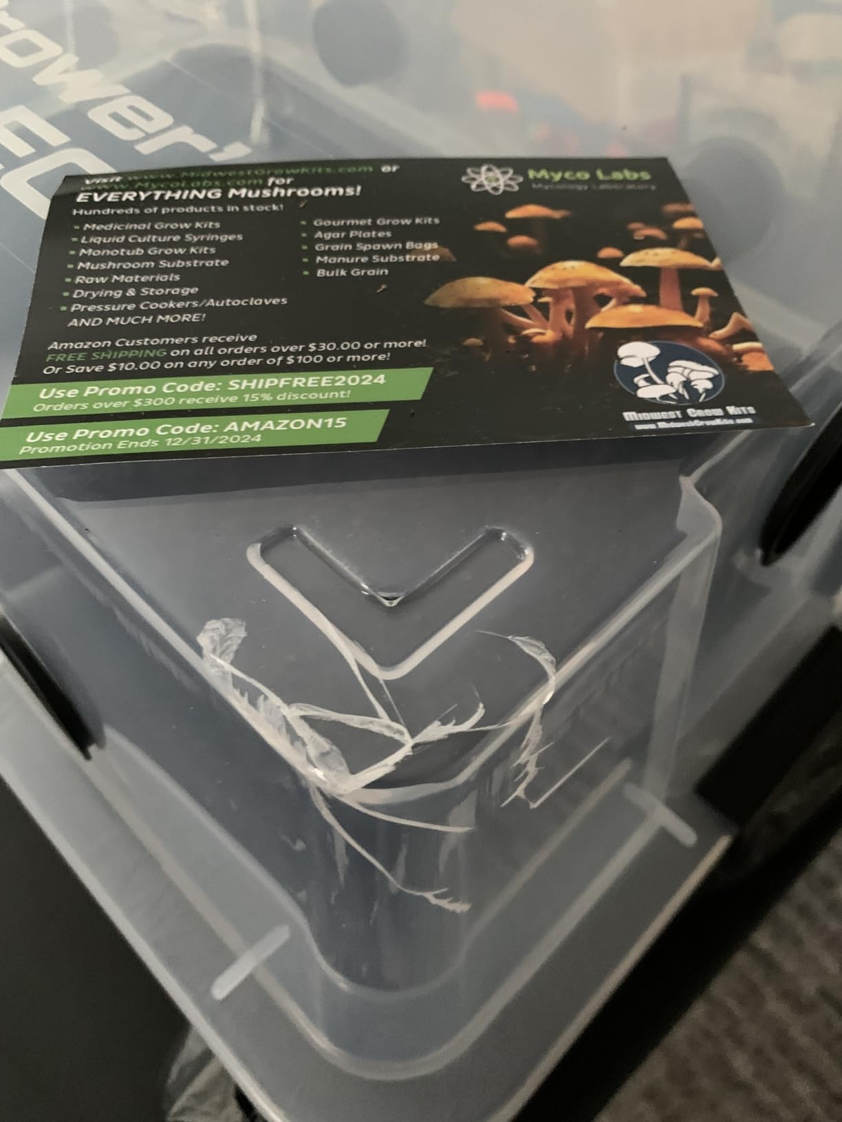 Myco Labs Grower's Select Mushroom Monotub Fruiting Chamber with Filter Disks and Liner customer photo 1