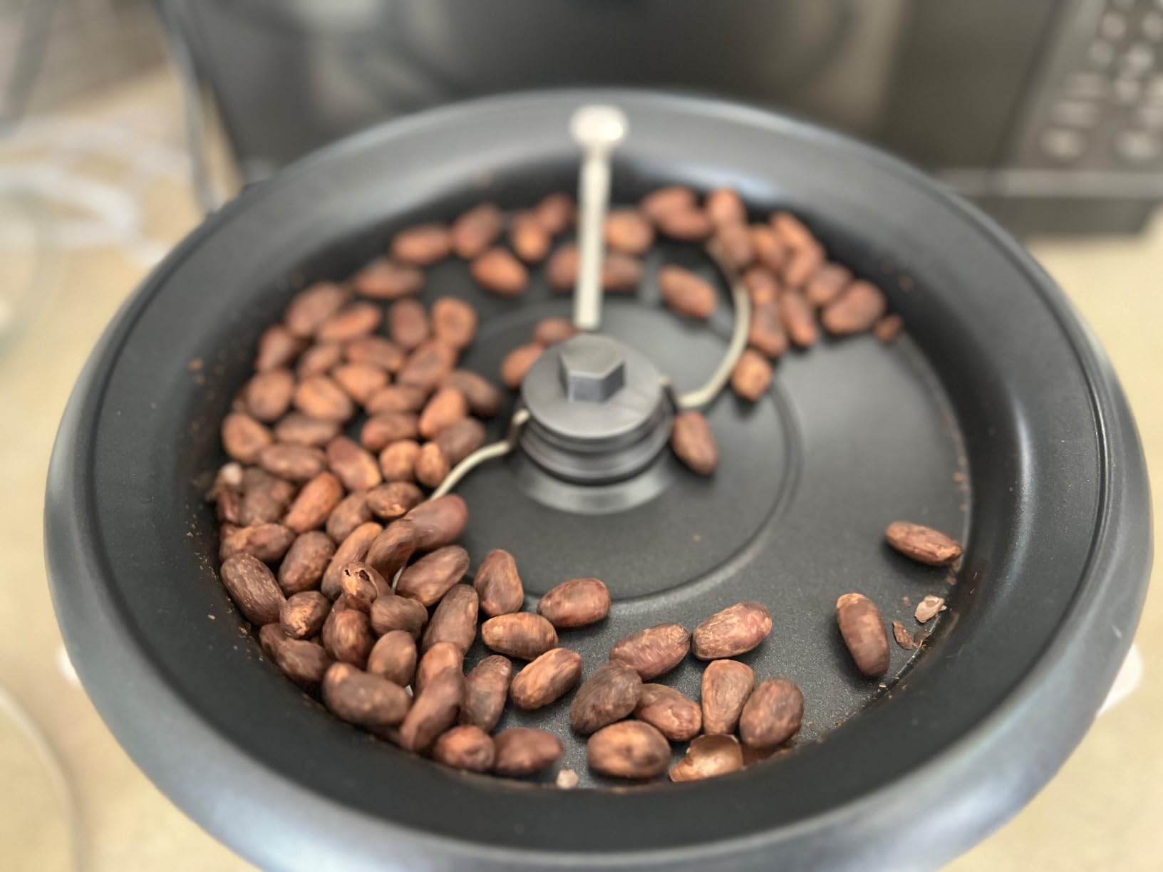 WINB Coffee Roaster Machine for Home Use, 110V Household Electric Coffee Bean Roaster with Timer Roasting Machine Peanut Bean Home Coffee Roaster customer photo 2