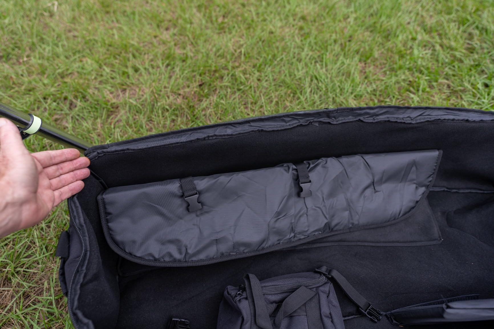 HODRANT Large Telescope Carrying Case Compatible with Celestron Telescope customer photo 2