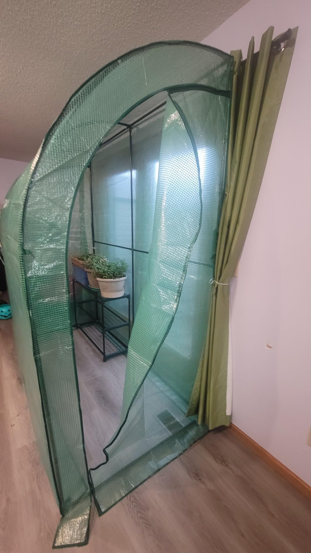 Happygrill Greenhouse, Lean to Greenhouse with Weatherproof PE Cover customer photo 1