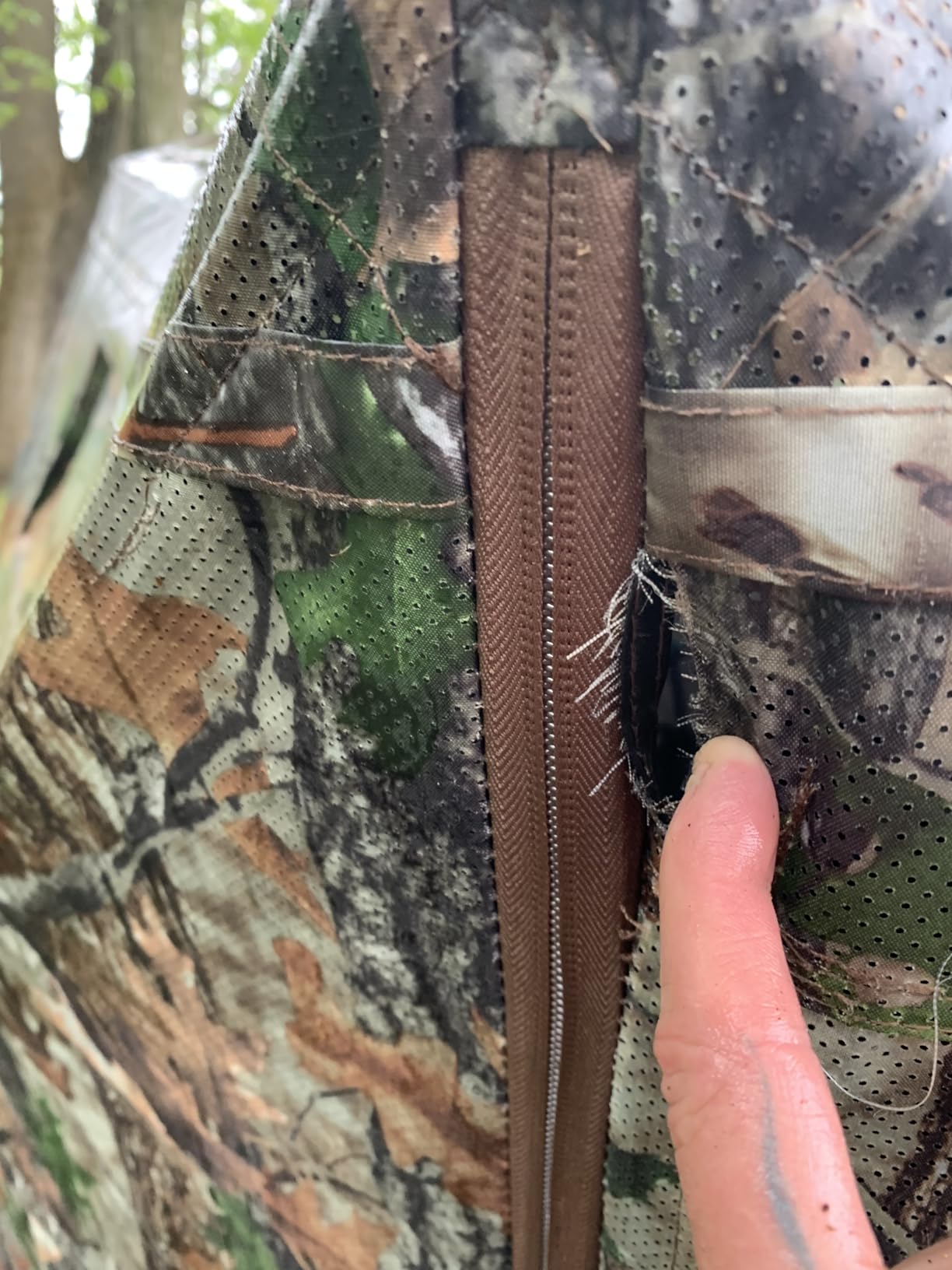 HUNTSEN Portable Hunting Blind - 270°/360°See Through with Floor Mat Dual Door customer photo 2