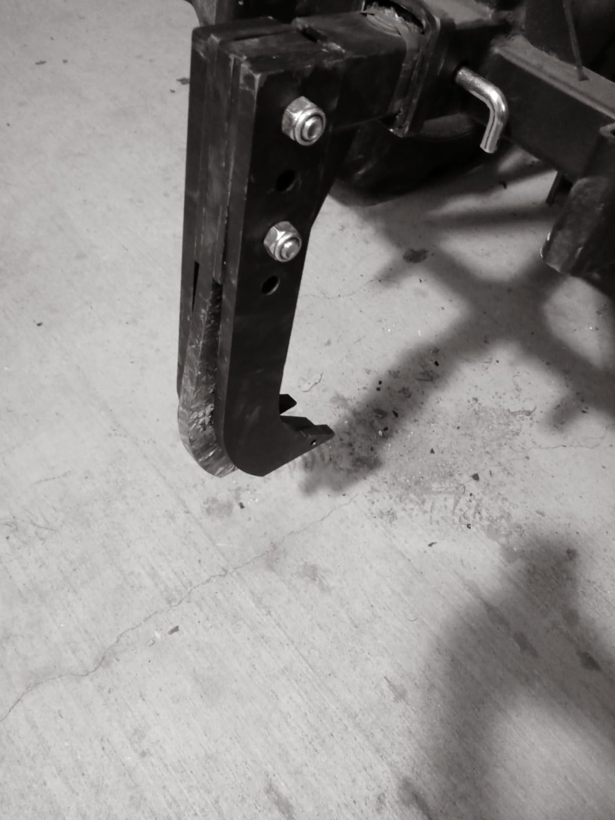 Garvee Middle Buster for CAT 0& 1, 3-Point Quick Hitch Tractors with 3 Adjustable & Replaceable Ripper Shanks, Upgraded Heavy Duty Steel Furrowing Plow customer photo 1
