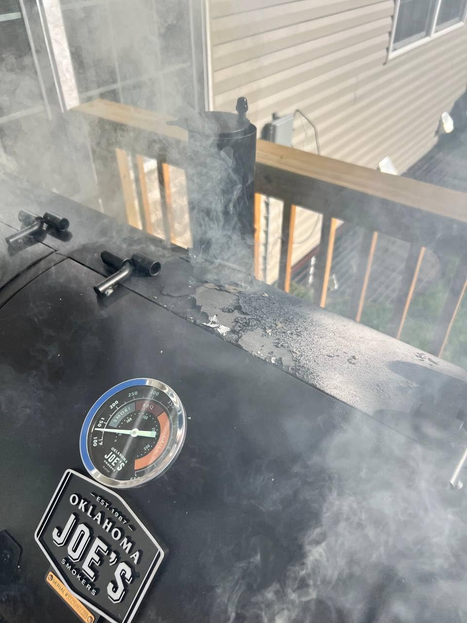 Oklahoma Joe's Canyon Combo Dual Fuel 3-Burner Propane Gas and Charcoal Smoker and Grill with 1031 sq. in. Cooking Area in Black customer photo 1