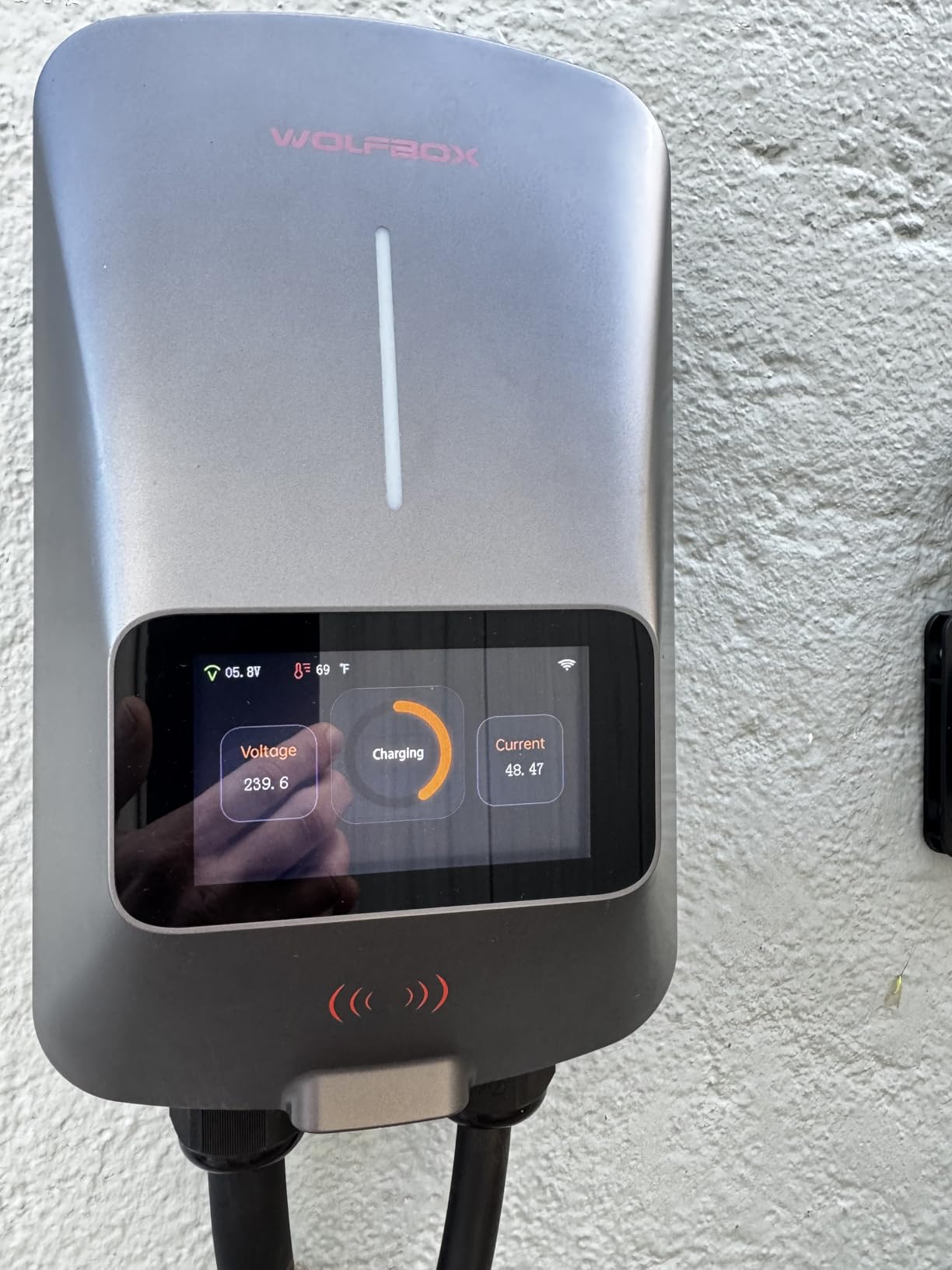 WOLFBOX Level 2 EV Charger 48amp,Hardwired with J1772 Connector,240V(E48) customer photo 1