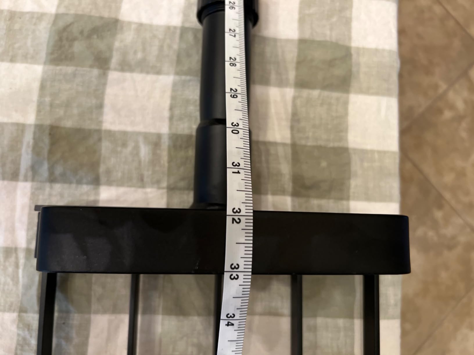 Pitch Fork for Garden, 5-Tine Heavy Duty Pitchfork for Loosening Soil, 41 Inch Gardening Fork for Digging, Composting, Spading, Cultivating Soil, Metal Fork Head with Fiberglass Handle, D-Grip customer photo 2