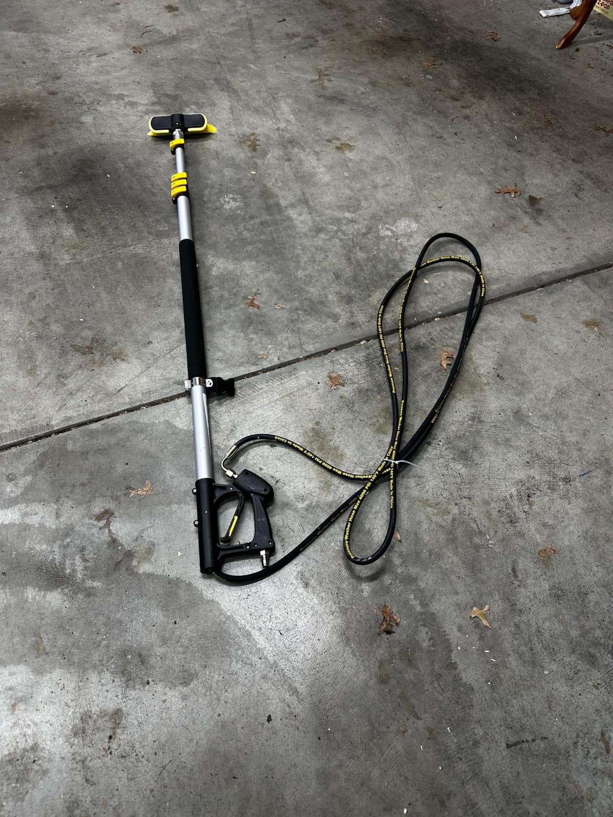 24 FT Telescoping Pressure Washer Wand with Pressure Washer Extension Wand, Brush Head, Gutter Cleaner, 5 Spray Nozzle Tips, 2 Hose Adapters and Support Belt customer photo 1