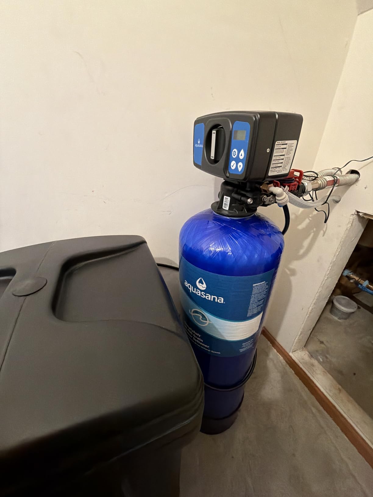 Aquasana SimplySoft Whole House Water Softener | 40K Grain | WH-SF40-BASE customer photo 1