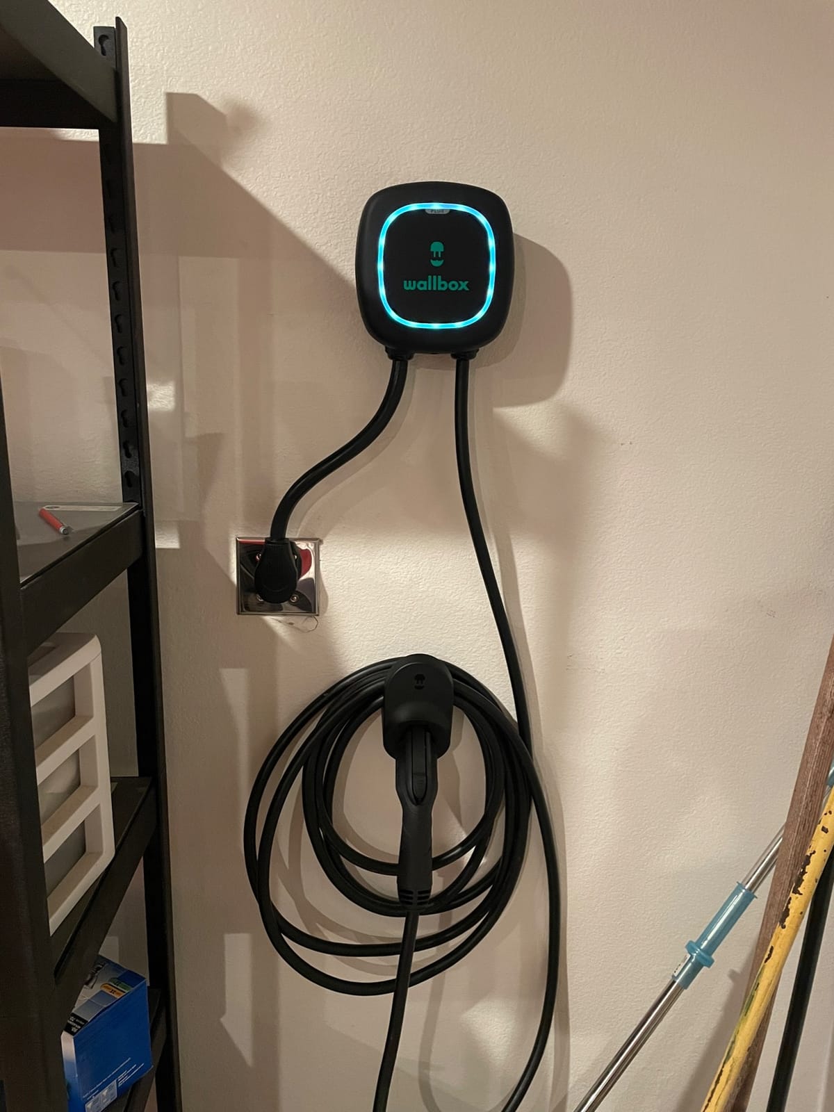 Wallbox Pulsar Plus Level 2 Ev Charger 48A, Electric Car Charger EVSE J1772 customer photo 1