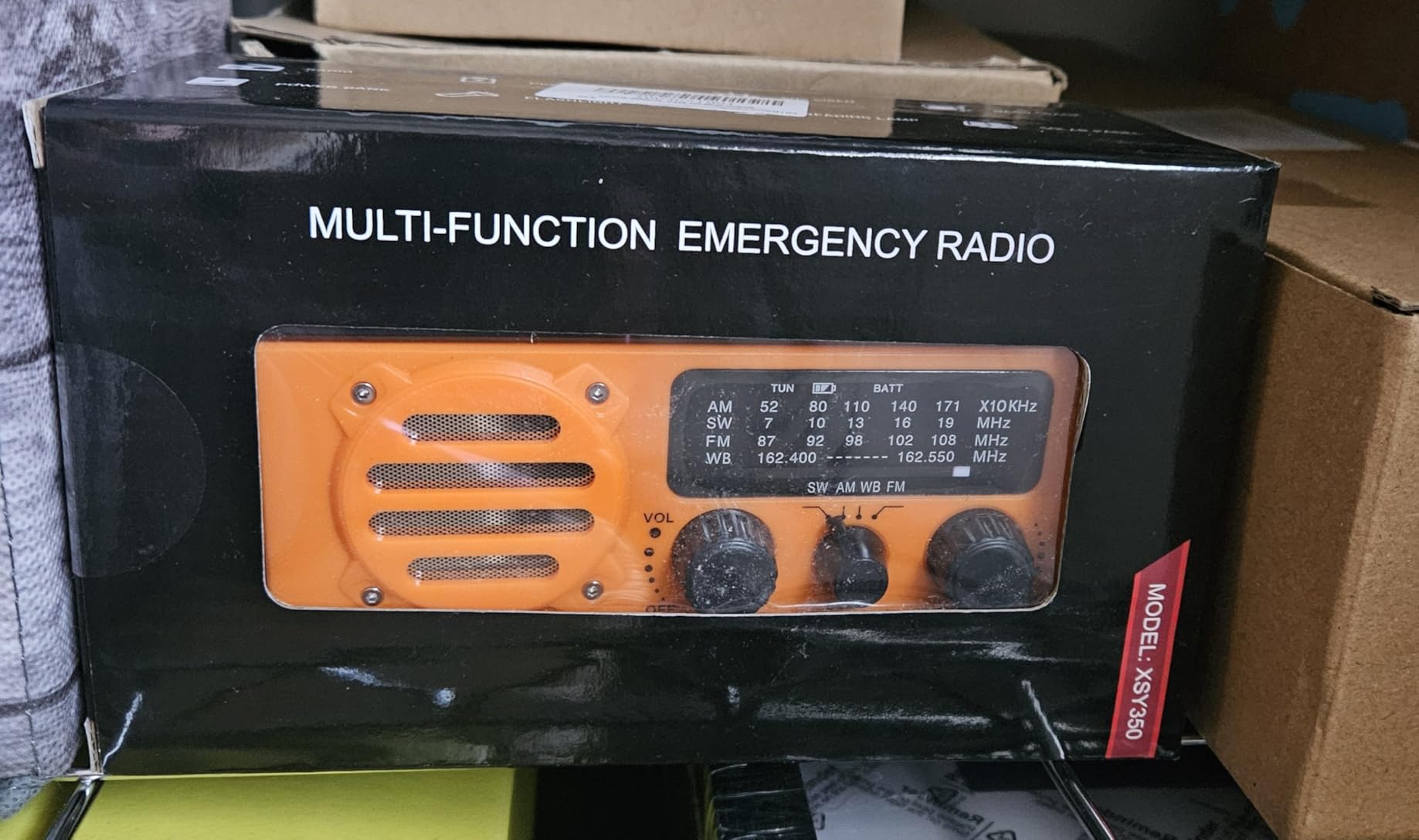QAUYYW Solar Hand Crank Emergency Radio, 20000mAh AM FM NOAA Weather Radio customer photo 2