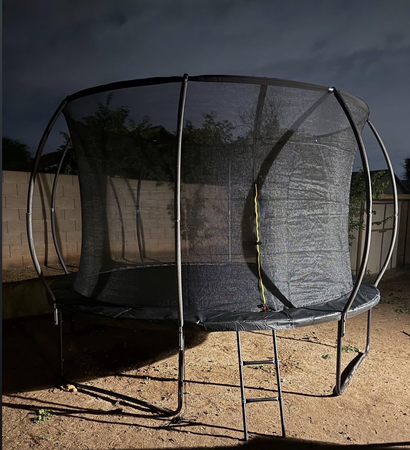 Gigu 10FT 12FT 14FT 15FT 16FT Recreational Trampolines with Enclosure Net and Ladder and Anti-Rust Coating, ASTM Approved Trampoline Outdoor for Kids and Adults customer photo 2