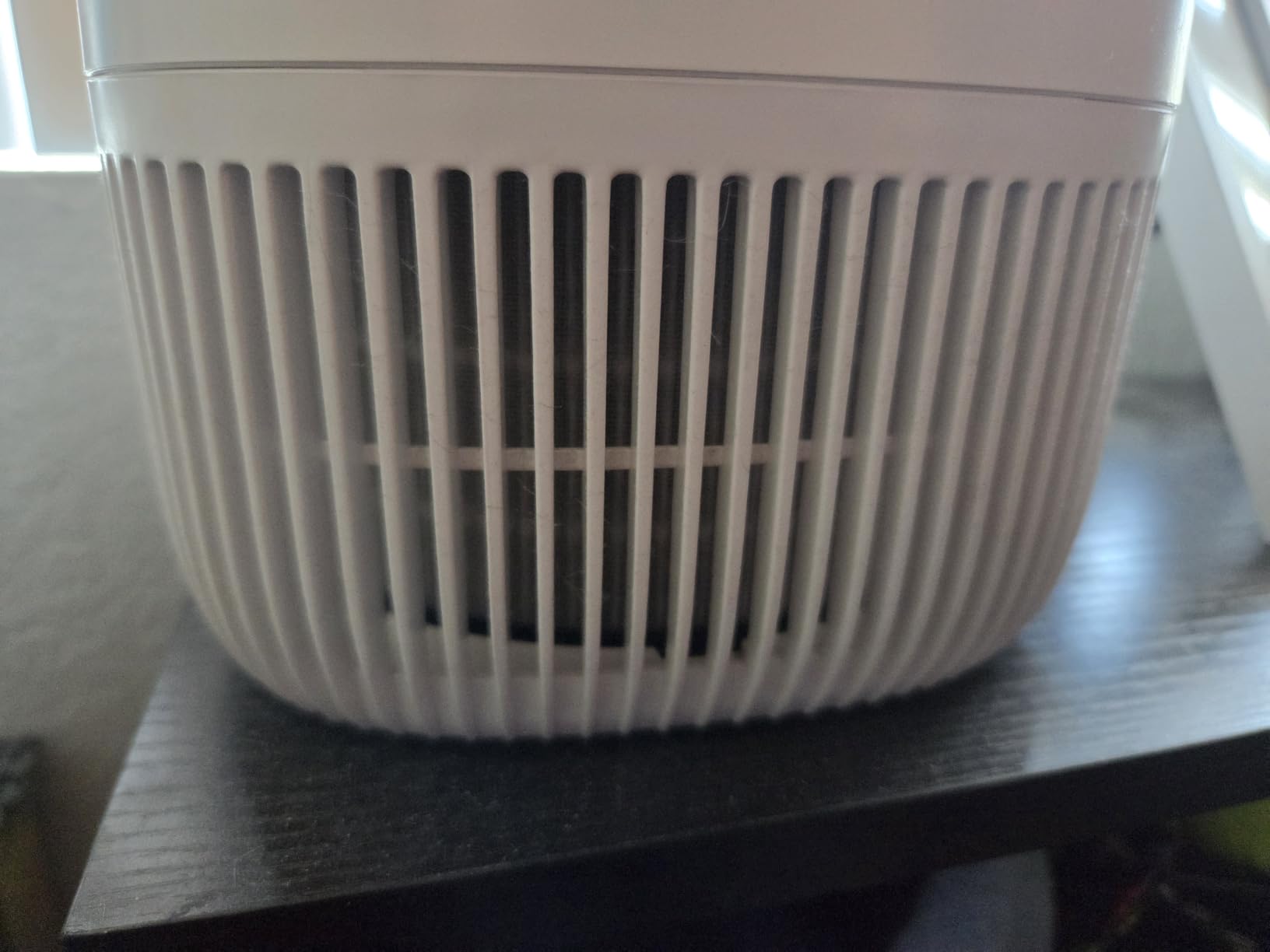 VOOPNU Air Purifiers for Home, High Efficiency Filter Up to 1076 Ft², White customer photo 2