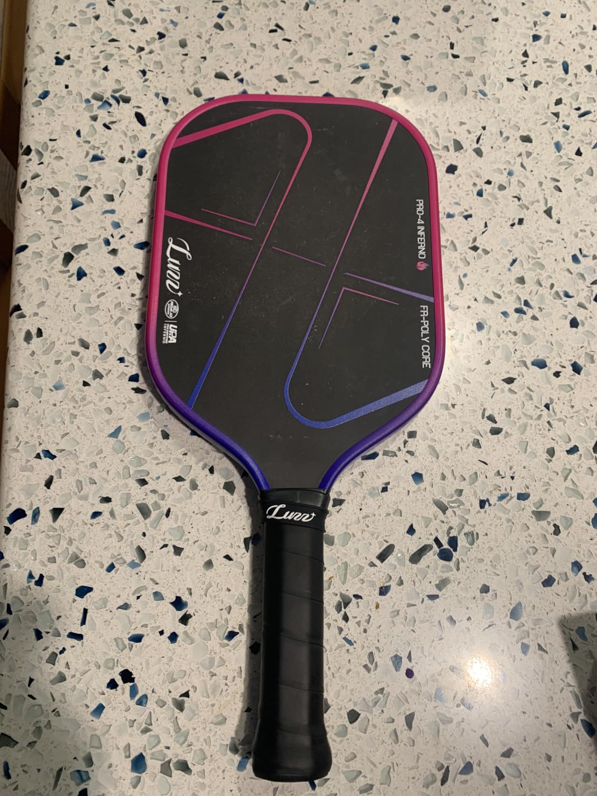 Luzz Pickleball Paddle Cannon Thermoformed T700 Carbon Fiber Honeycomb Core customer photo 1