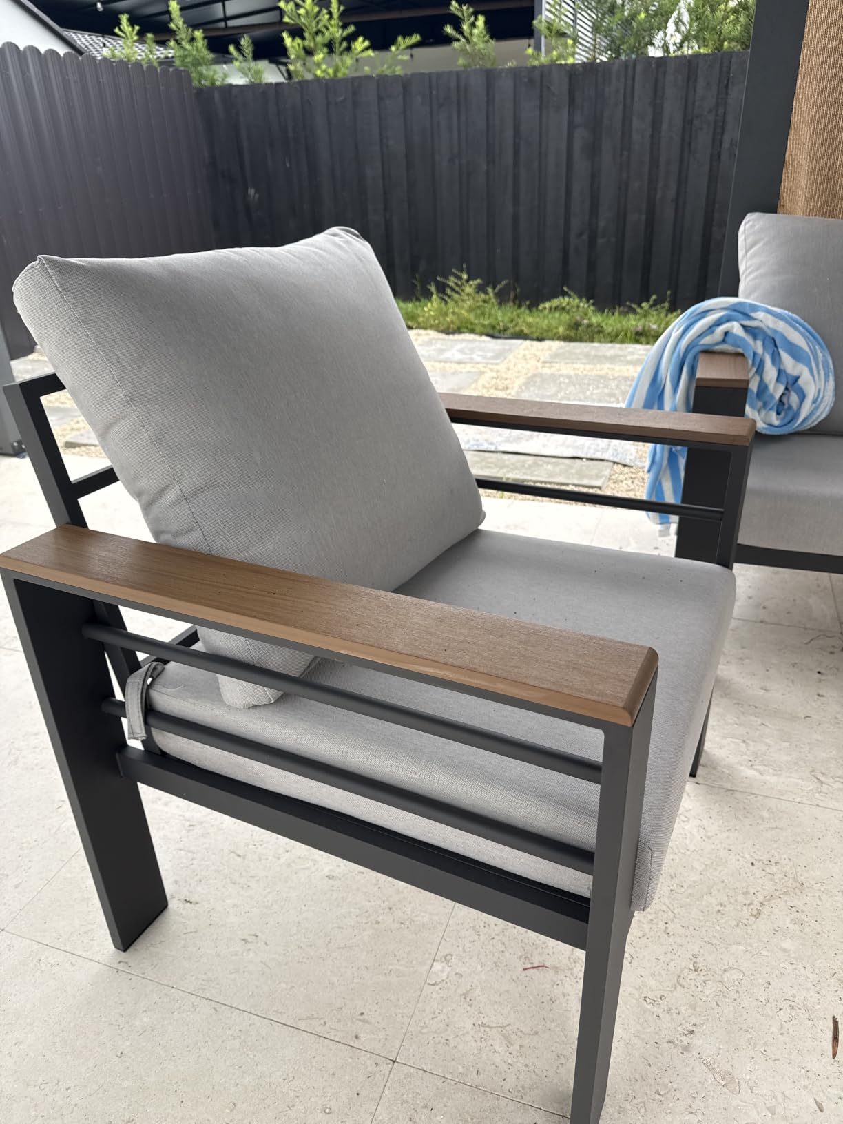 Aoxun Aluminum Patio Furniture Set 7 Seats, Oversized Outdoor Sectional with Washable Thick Cushions, Coffee Table, Patio Conversation Sets for Porch, Balcony, Deck customer photo 1