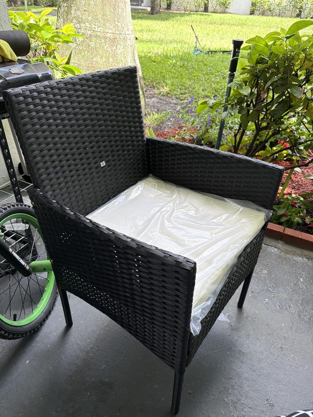Shintenchi 4 Piece Outdoor Patio Furniture Set, Wicker Rattan Patio Conversation Set, Outdoor Chairs and Loveseat with Coffee Table for Porch, Yard & Poolside (Brown) customer photo 1