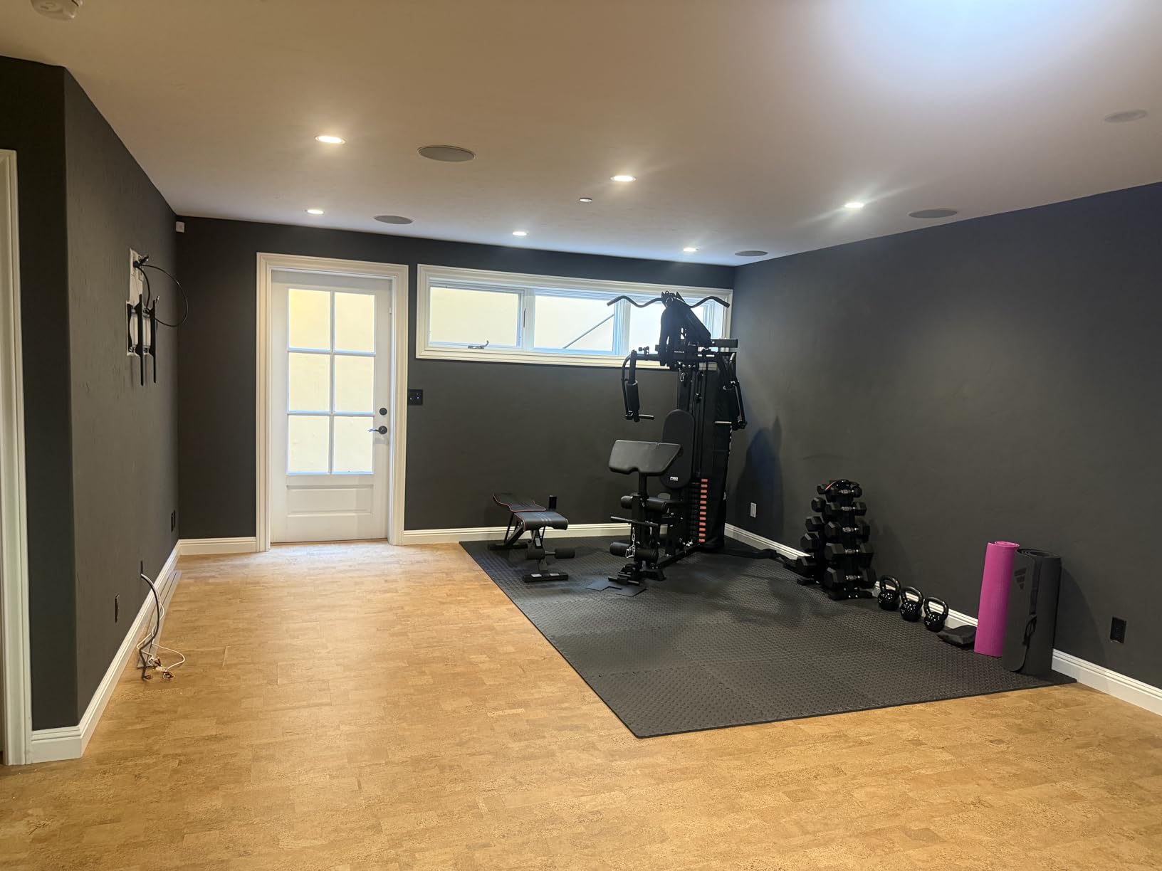 SPORTSROYALS Home Gym, Multifunctional Workout Station with Leg Press customer photo 1
