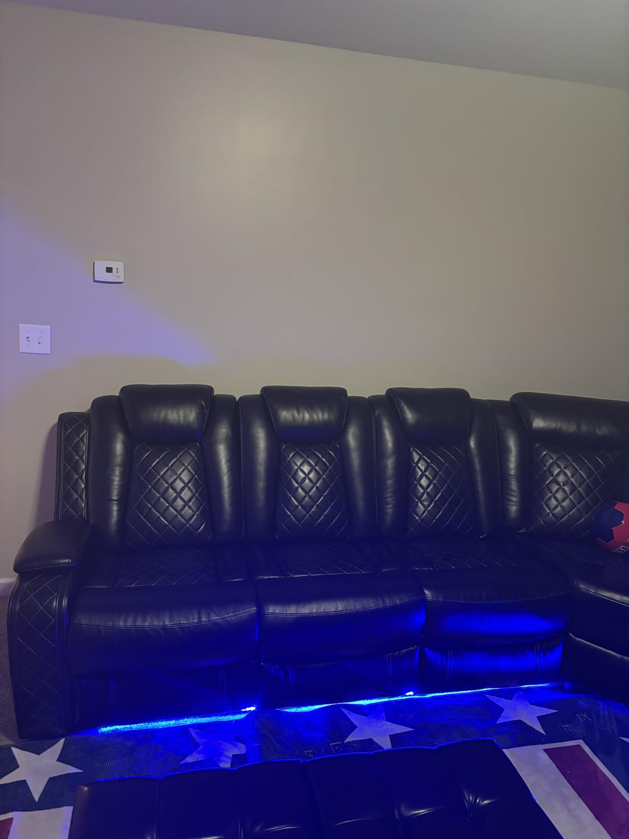 A Ainehome Power Recliner Sectional Sofa Set with LED Light, Leather Reclining Sectional Couches Corner Sectional Sofa Set with 2 Recliner Seats for Living Room with Cup Holder, Storage Console, Black customer photo 1