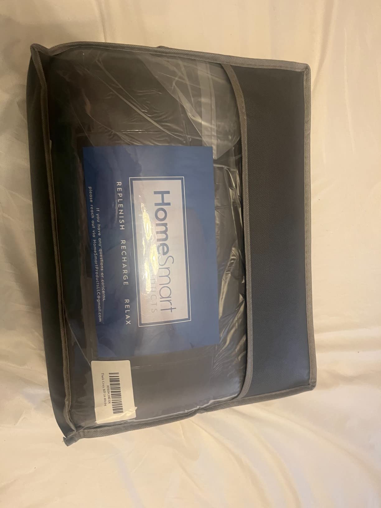 HomeSmart Cooling Weighted Blanket Queen Size 20lbs, Soft Breathable Fabric customer photo 1
