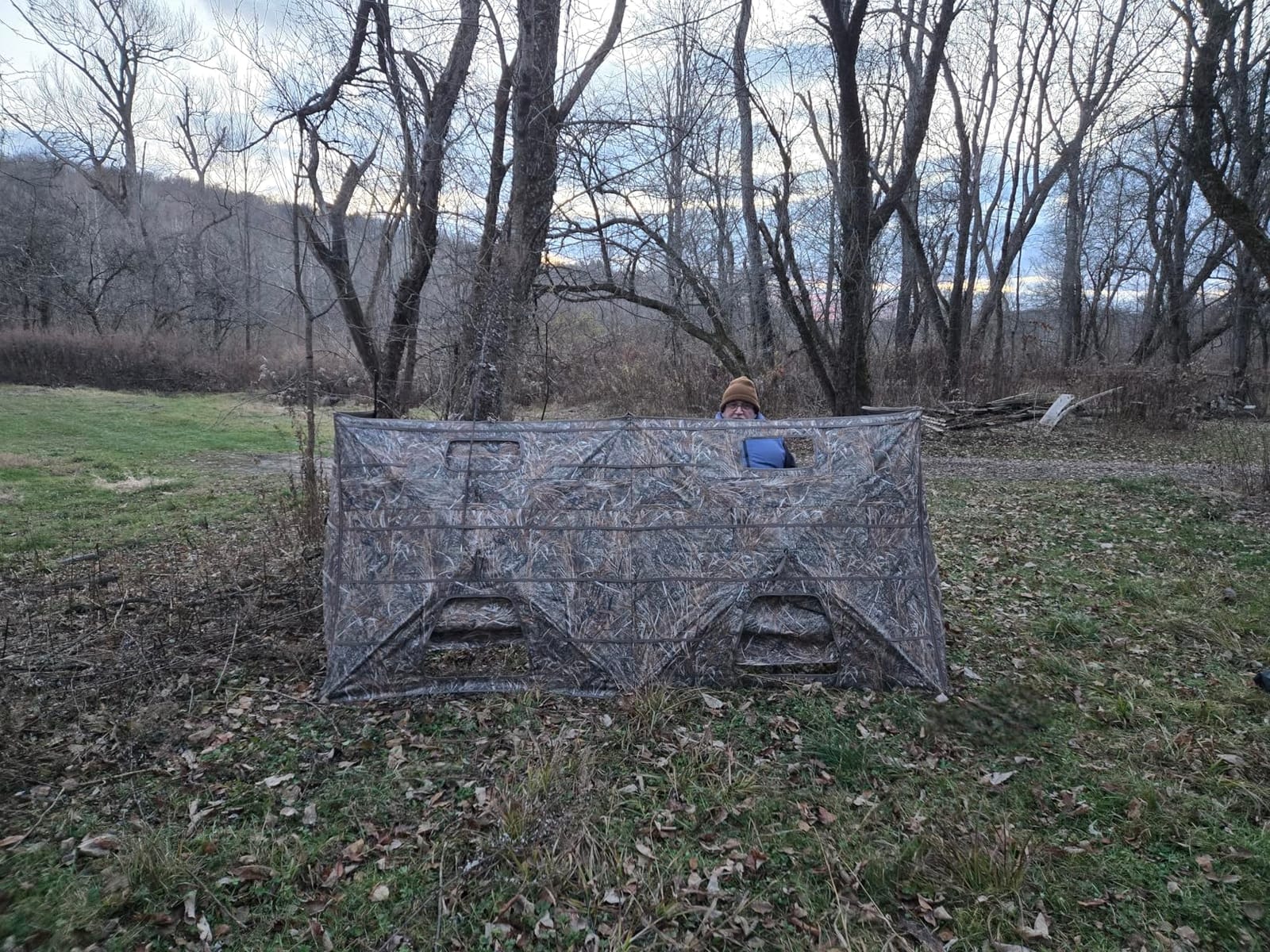HUNTSEN Hunting Blind with Carrying Bag - 4 Panel with Silent Sliding Windows & Dog Door Portable Pop-Up Deer Blinds - Duck Waterfowl Hunting Ground Blind Camouflage Concealed Shelter for 3-4 People customer photo 2