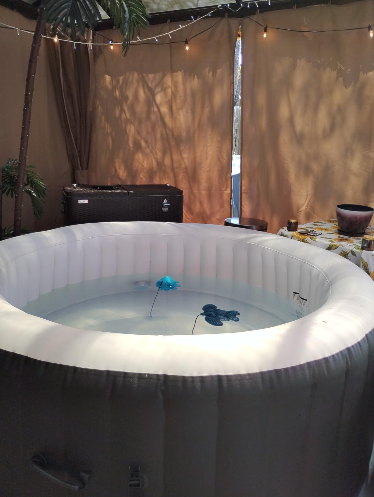 DoCred 2-4 Person Inflatable Hot Tub, 60