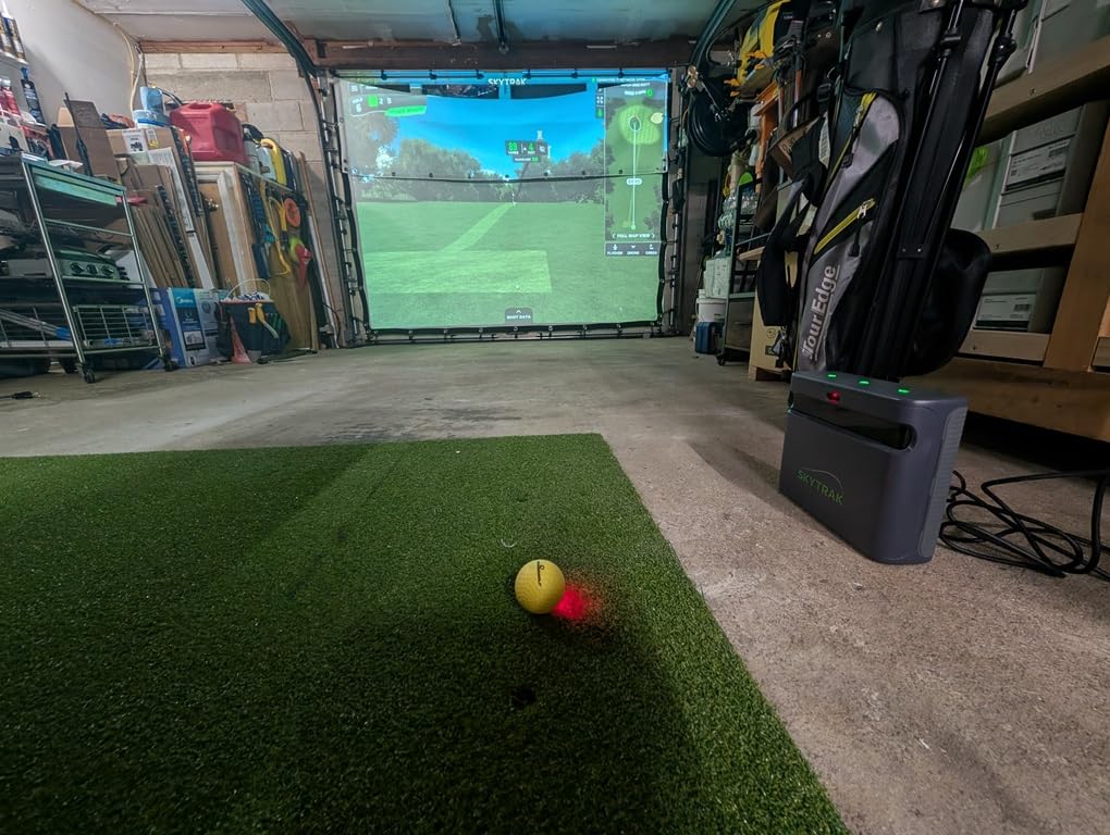 SkyTrak ST MAX Golf Launch Monitor with 1-Year Software Included customer photo 2