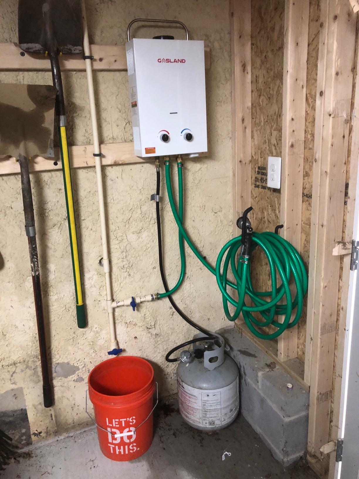 GASLAND BS264 Outdoor Propane Tankless Water Heater 2.64GPM, 10L Portable Hot Water Heater for Cabin, Barn, Camping, RV, Overheating Protection, Easy to Install, White customer photo 1