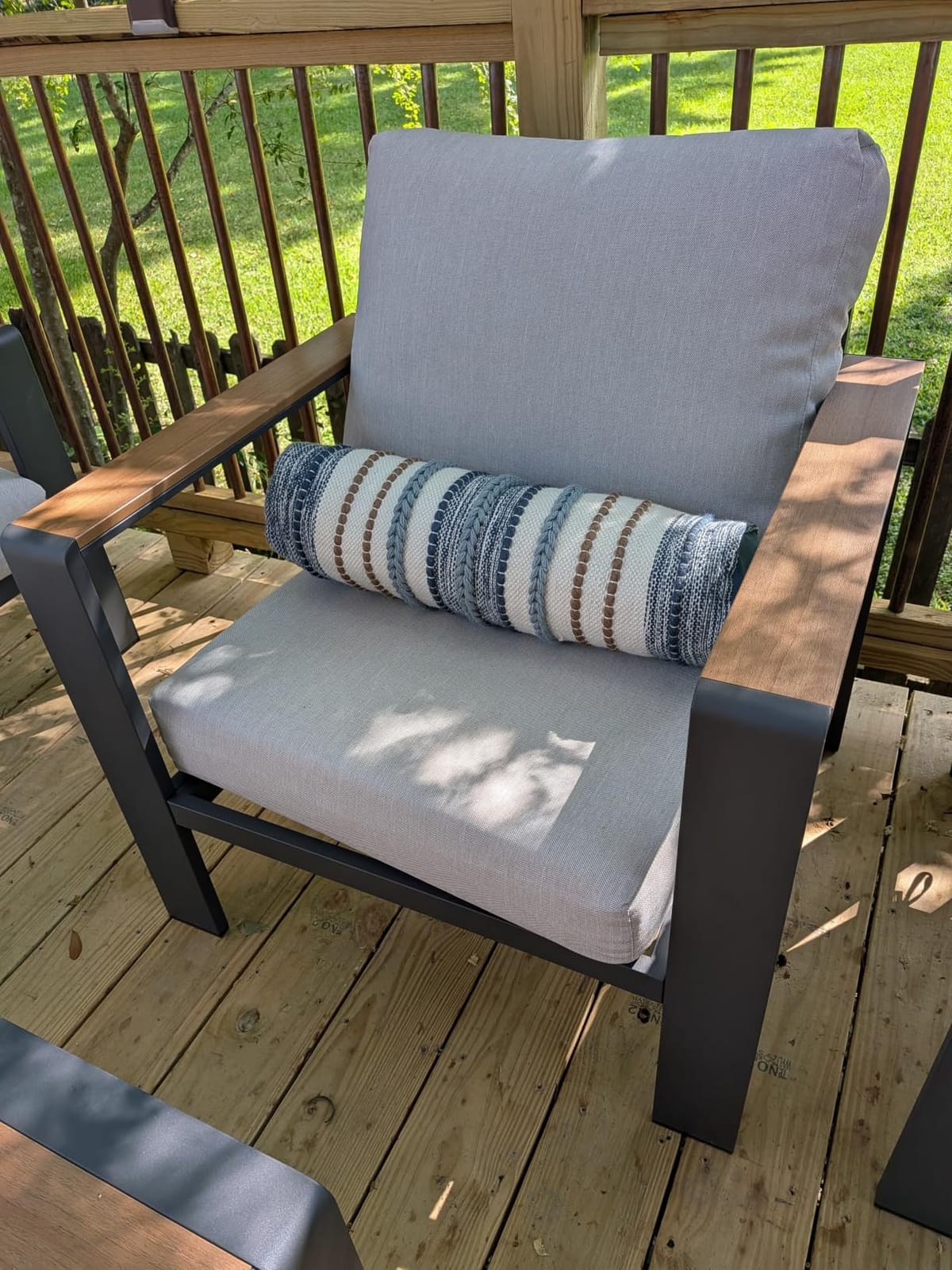 Aluminum Outdoor Patio Furniture Set with Coffee Table, 4 Piece Patio Conversation Sets with Washable Thick Cushions, Outdoor Sectional Furniture Set for Porch, Balcony, Deck, Graphite customer photo 2