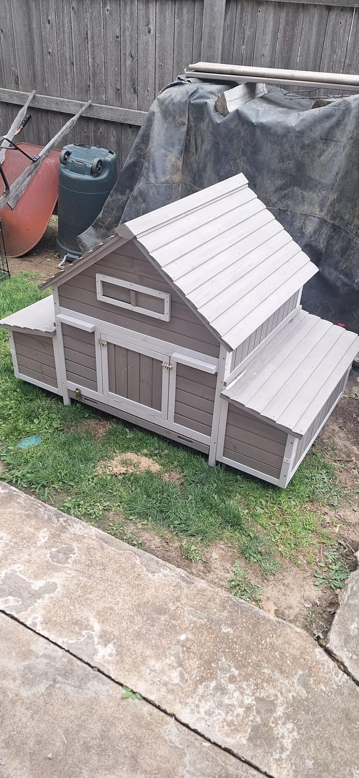 Large Chicken Coop for 4-6 Chickens with 6 Nesting Boxes, Wooden Hen House customer photo 1