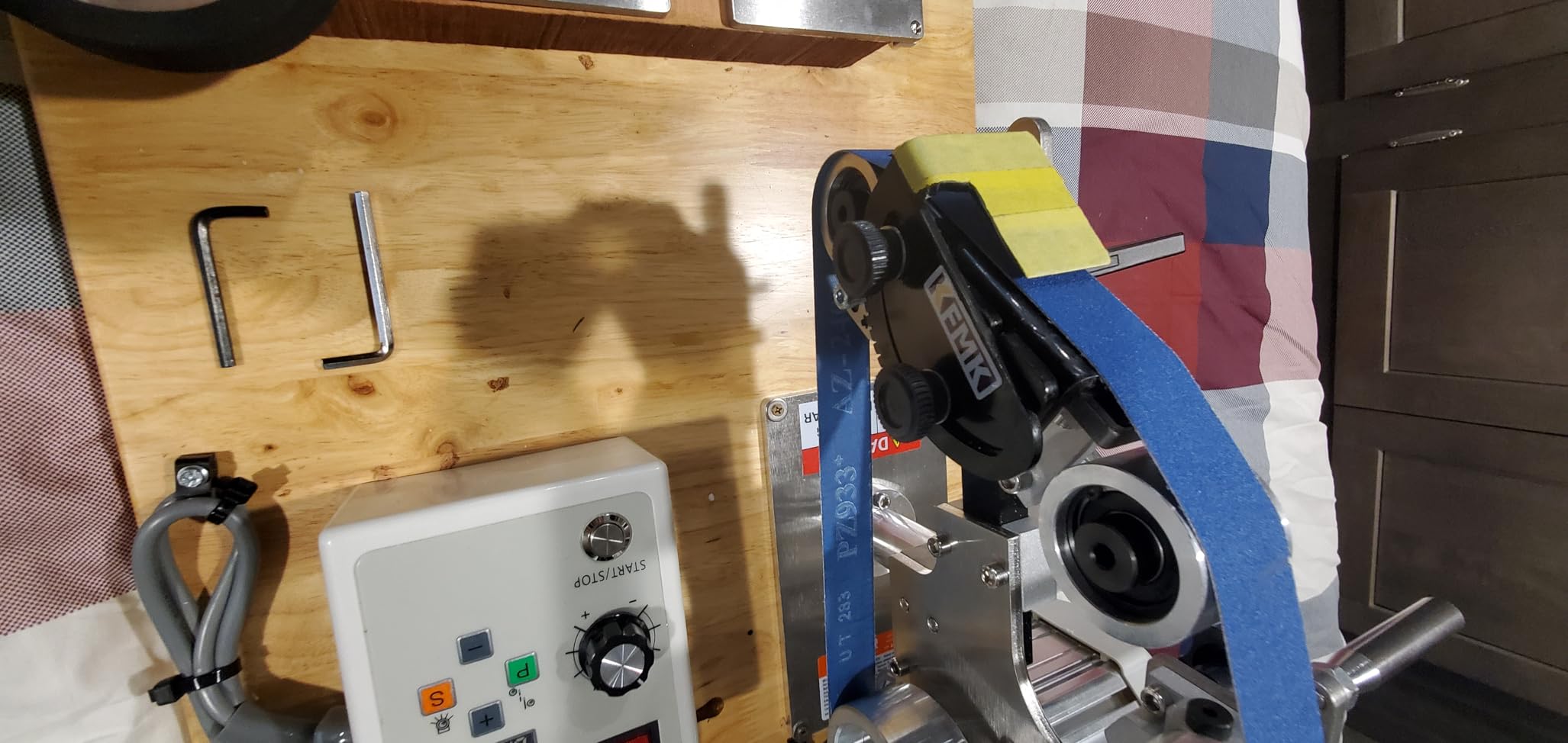 1x30 Variable Speed Belt Sander with KSAG-5 & Forward/Reverse customer photo 2