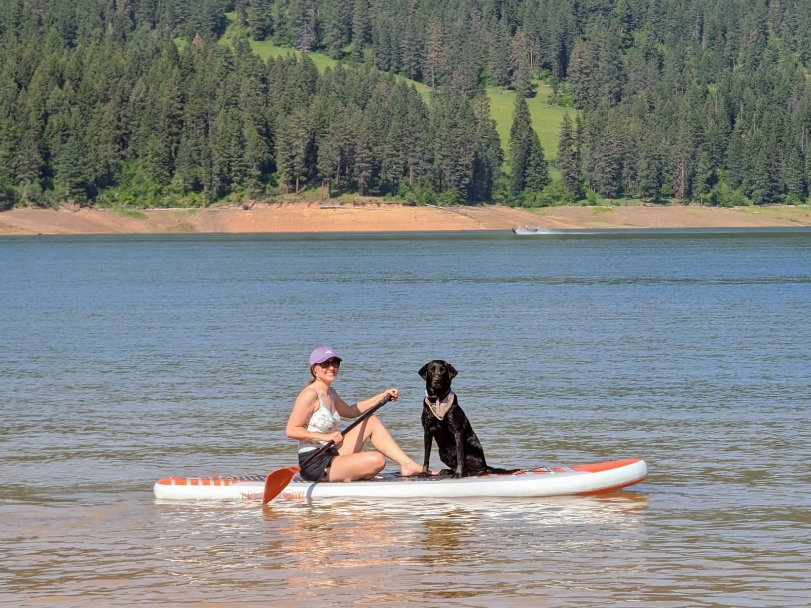 SereneLife XL Inflatable Stand Up Paddle Board - Extra-Wide, Pet & Family-Friendly SUP for Adults, Kids & Pets - Non-Slip Deck, Stable Design, Premium Accessories - 350/440/485 lbs Capacity customer photo 2