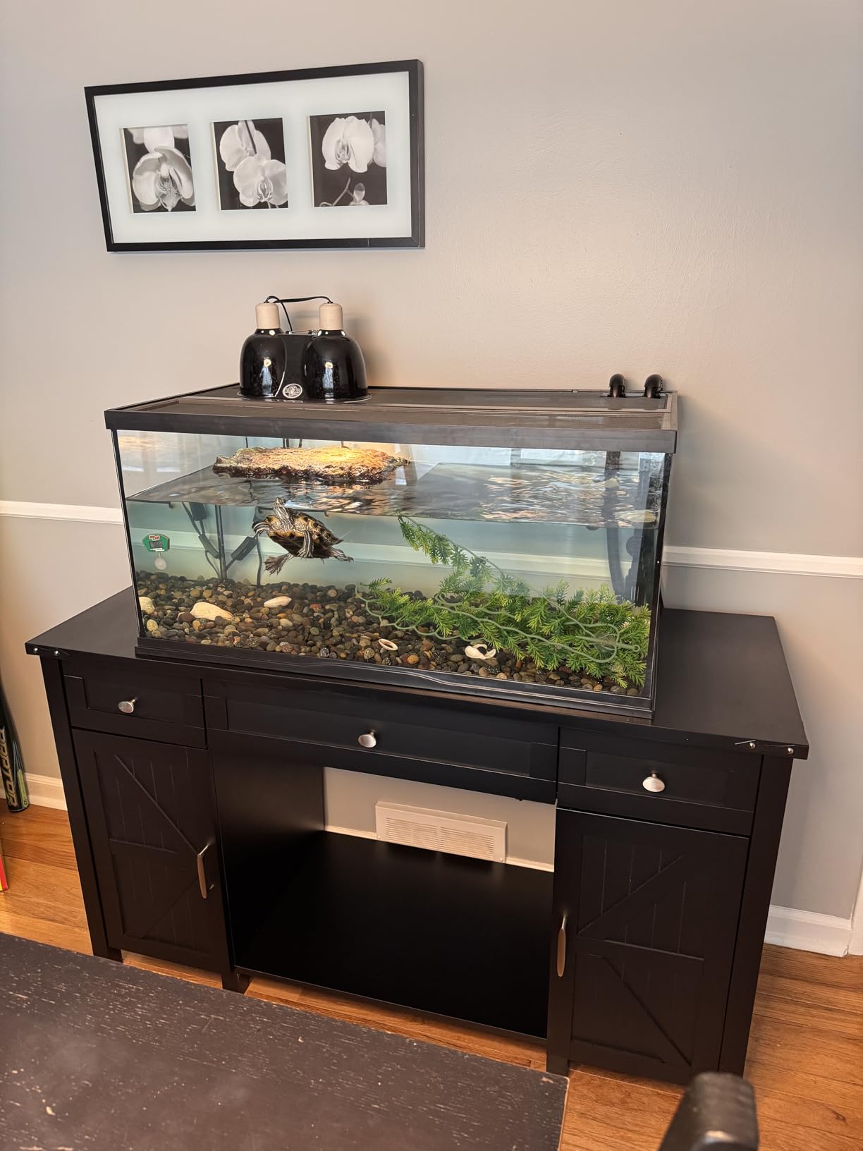 Saudism 75-120 Gallon Reptile Tank Stand with Display Shelf customer photo 2