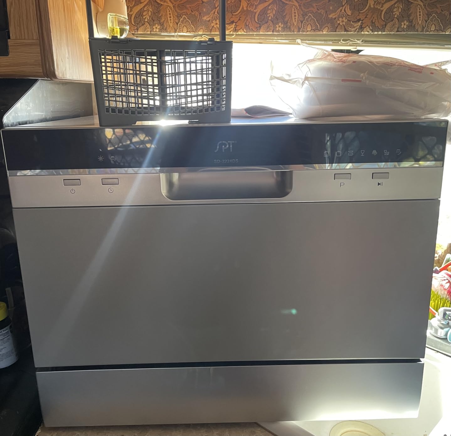 SPT SD-2224DS ENERGY STAR Compact Countertop Dishwasher with Delay Start - Portable Dishwasher with Stainless Steel Interior and 6 Place Settings Rack Silverware Basket, Silver customer photo 1