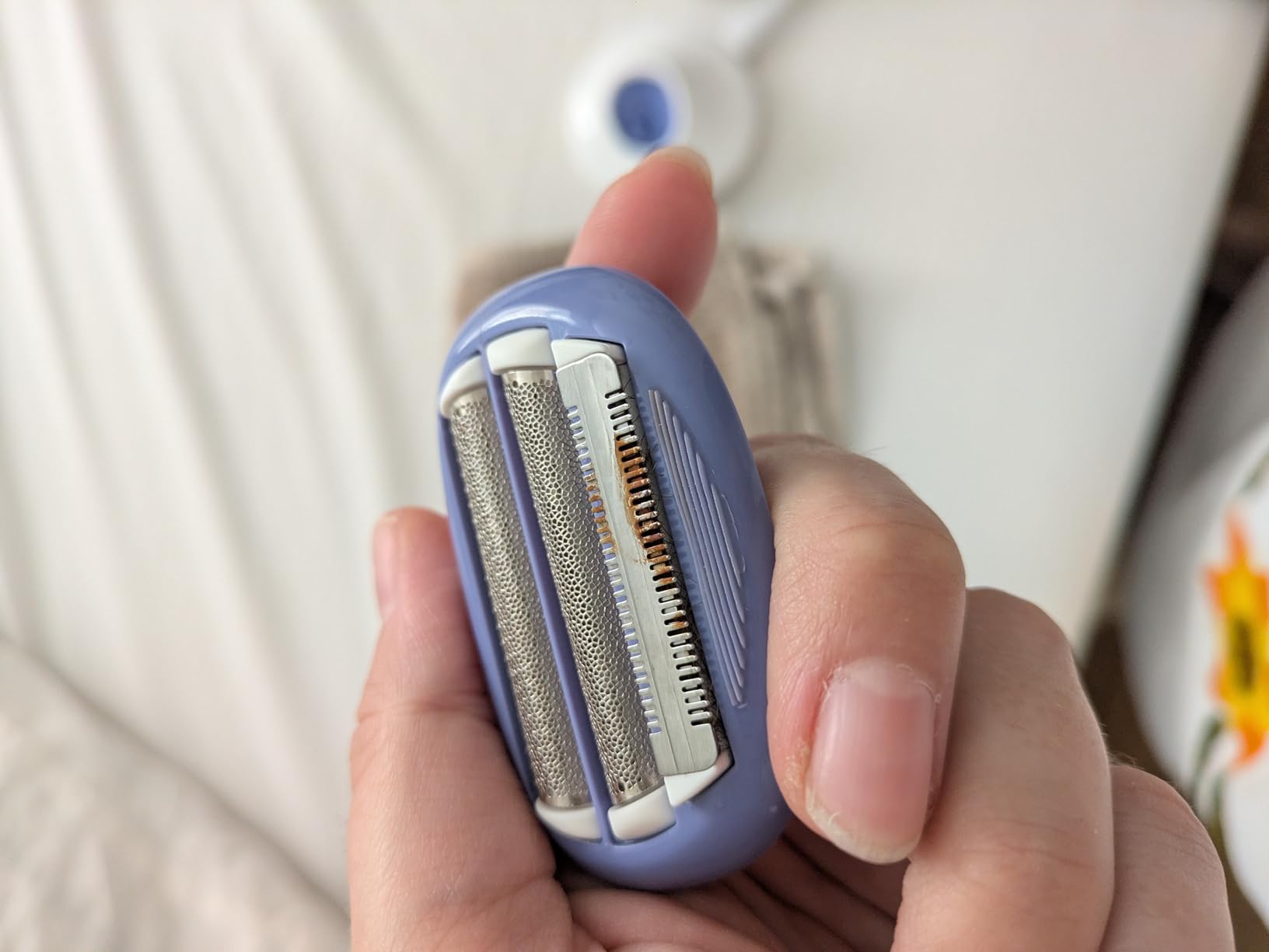 Remington Smooth & Silky Electric Shaver for Women, 4-Blade Wet & Dry Razor customer photo 2