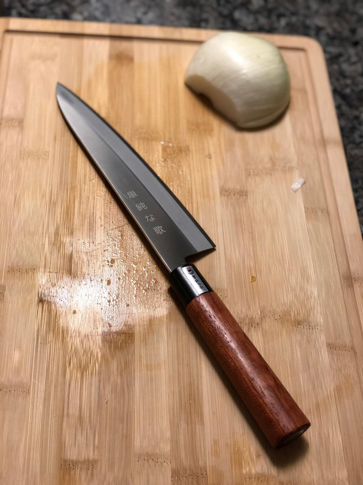 Traditional Japanese Professional Gyuto Kitchen Chefs Knife – Premium 8-inch High Carbon Stainless Steel Gyuto Sushi Knife with High Corrosion Resistance in a Single Bevel Chisel Edge Grind customer photo 2