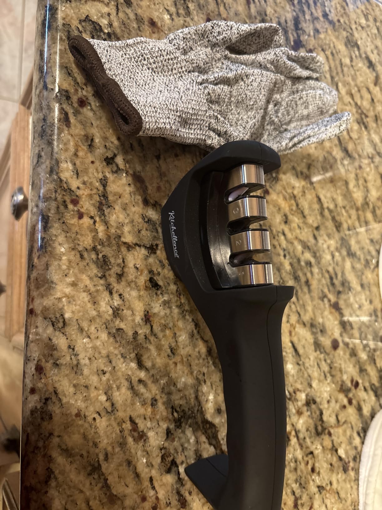 4-in-1 Kitchen Knife Accessories: 3-Stage Knife Sharpener Helps Repair, Restore, Polish Blades and Cut-Resistant Glove (Black) customer photo 2