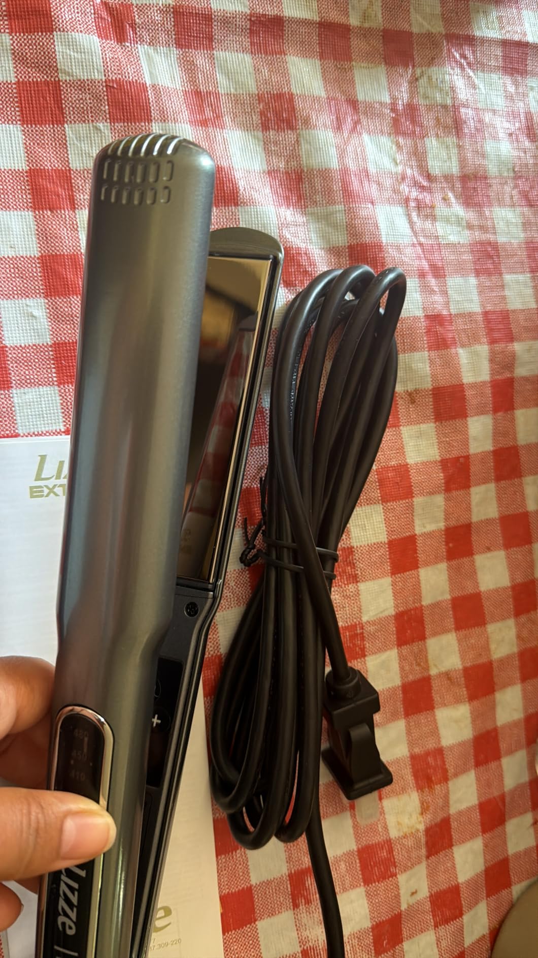 Lizze Extreme Professional Hair Straightener | Original Nano Titanium Technology Straightens Dry, Frizzy Hair Curls | 250 Deg. C. (480'f) - 110 Volts : Beauty & Professional Care customer photo 2