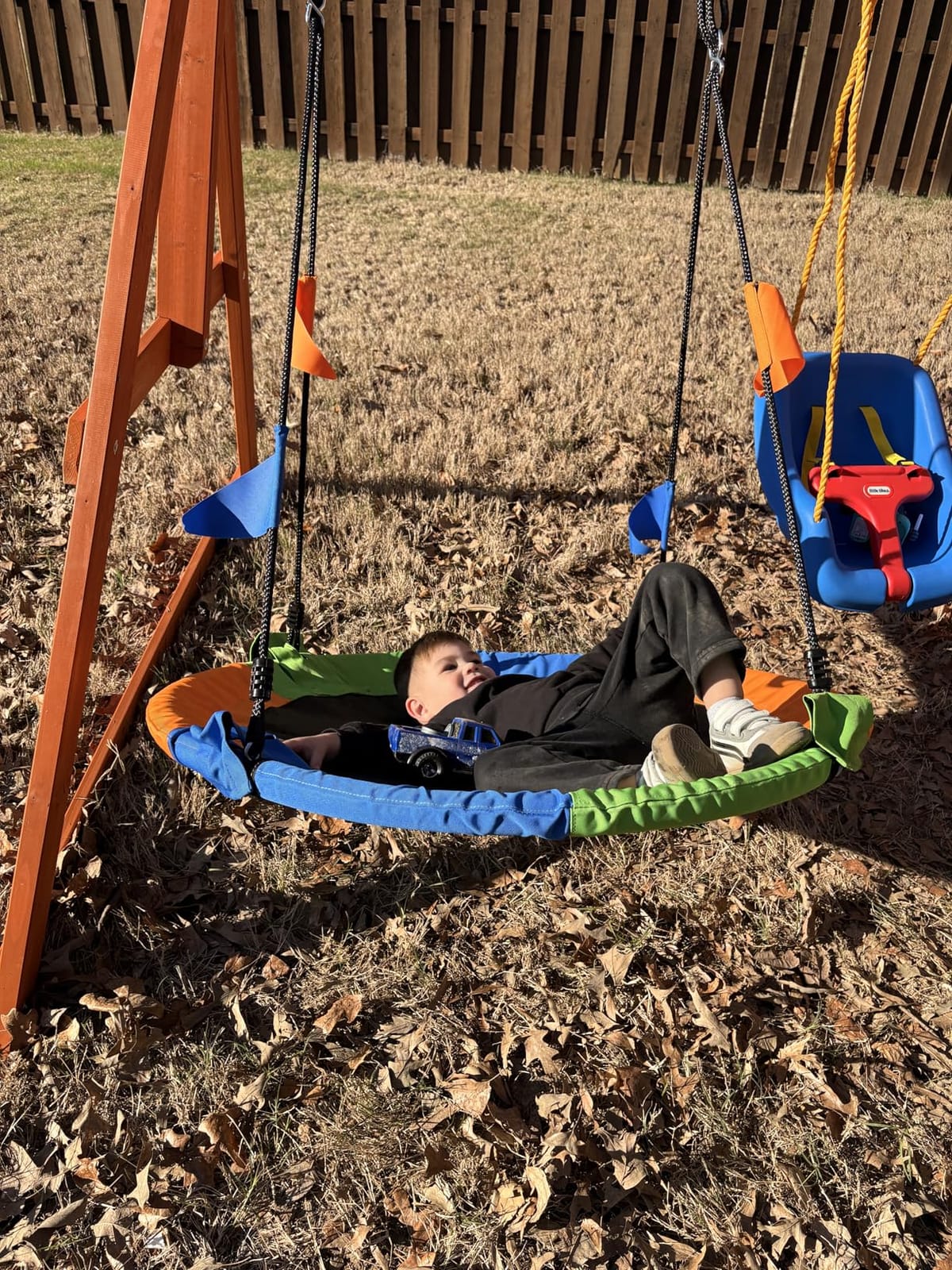 PACEARTH 40 Inch Saucer Tree Swing Flying 600lb Weight Capacity 2 Added Hanging Straps Adjustable Multi-Strand Ropes Colorful Safe and Durable Swing Seat for Children customer photo 1