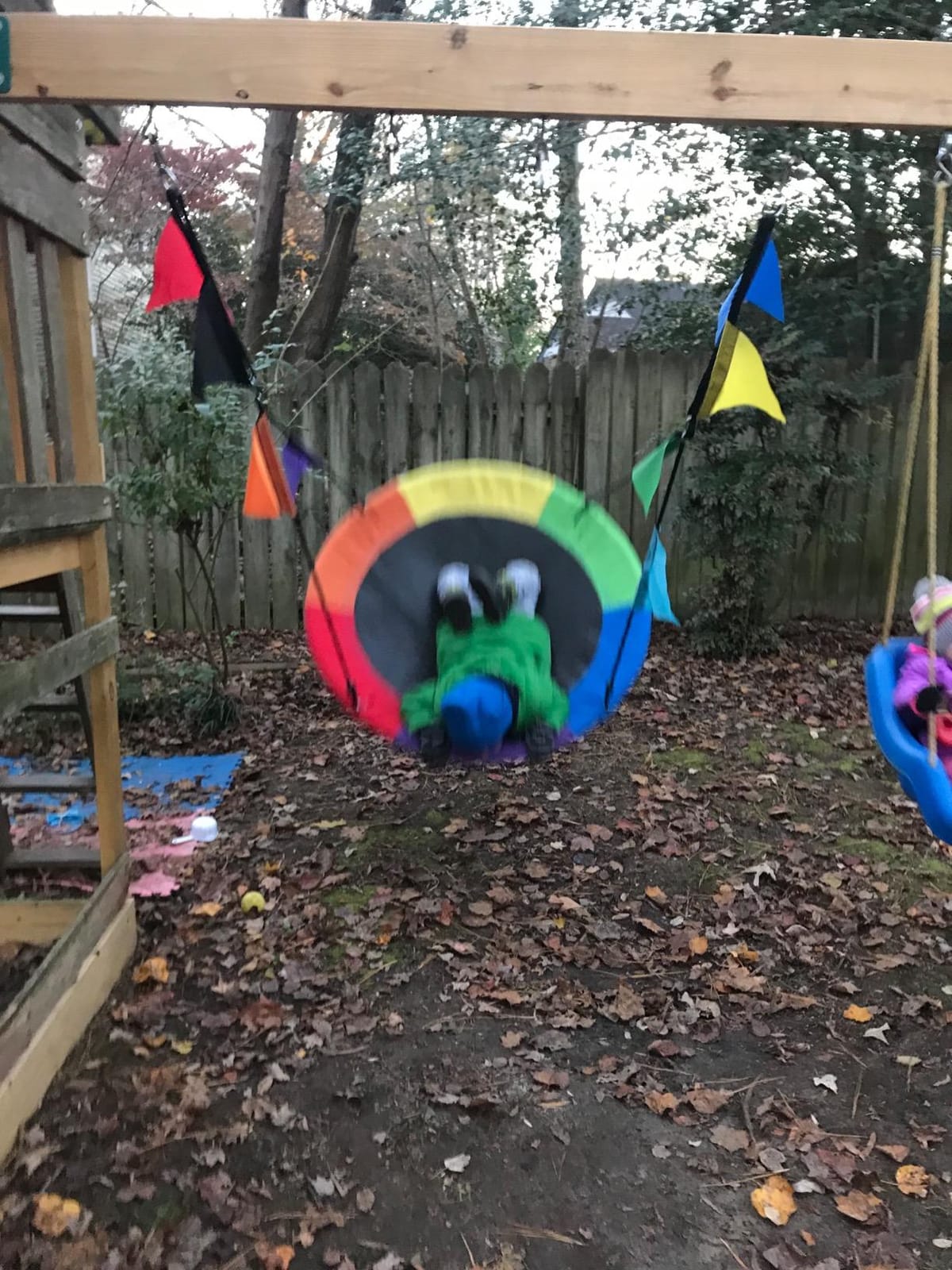 Sorbus Saucer Swing, Kids Tree Glider with Adjustable Ropes (24 Inch) customer photo 1