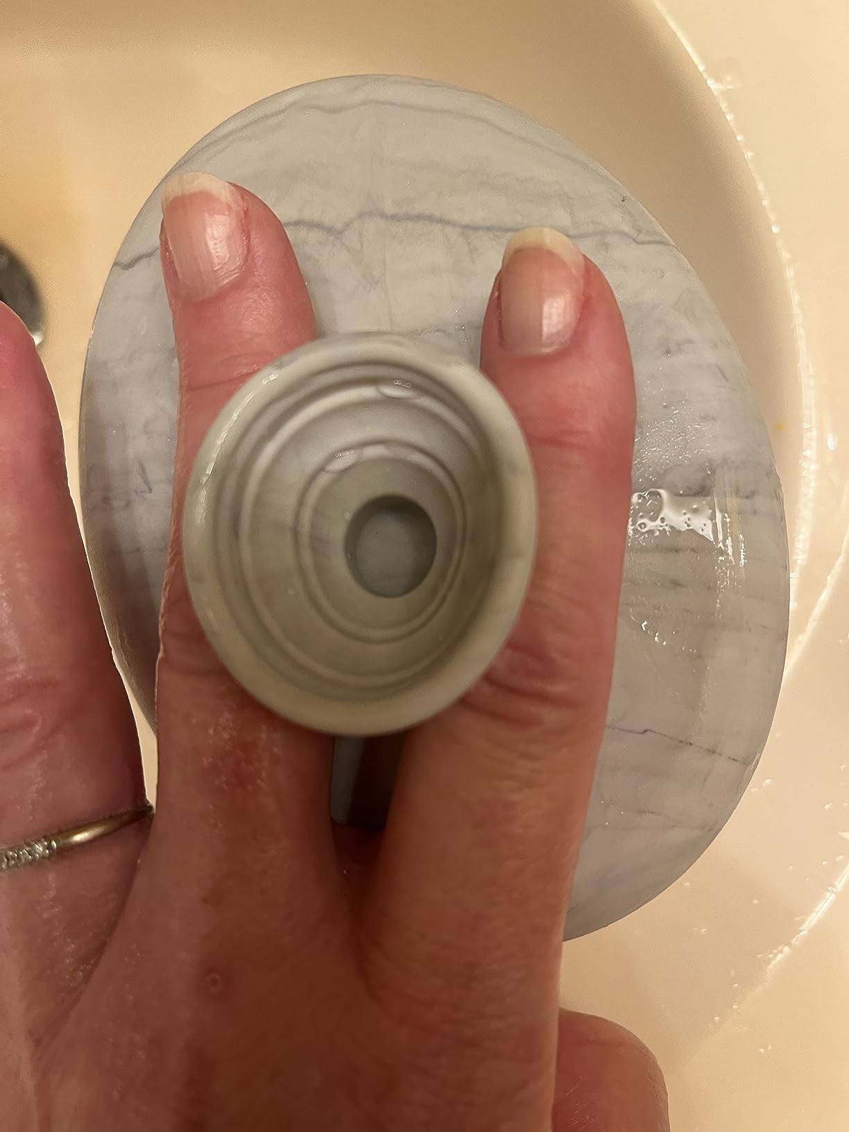 Real Techniques Miracle Brush Cleansing Palette, Makeup Brush Cleaner customer photo 1