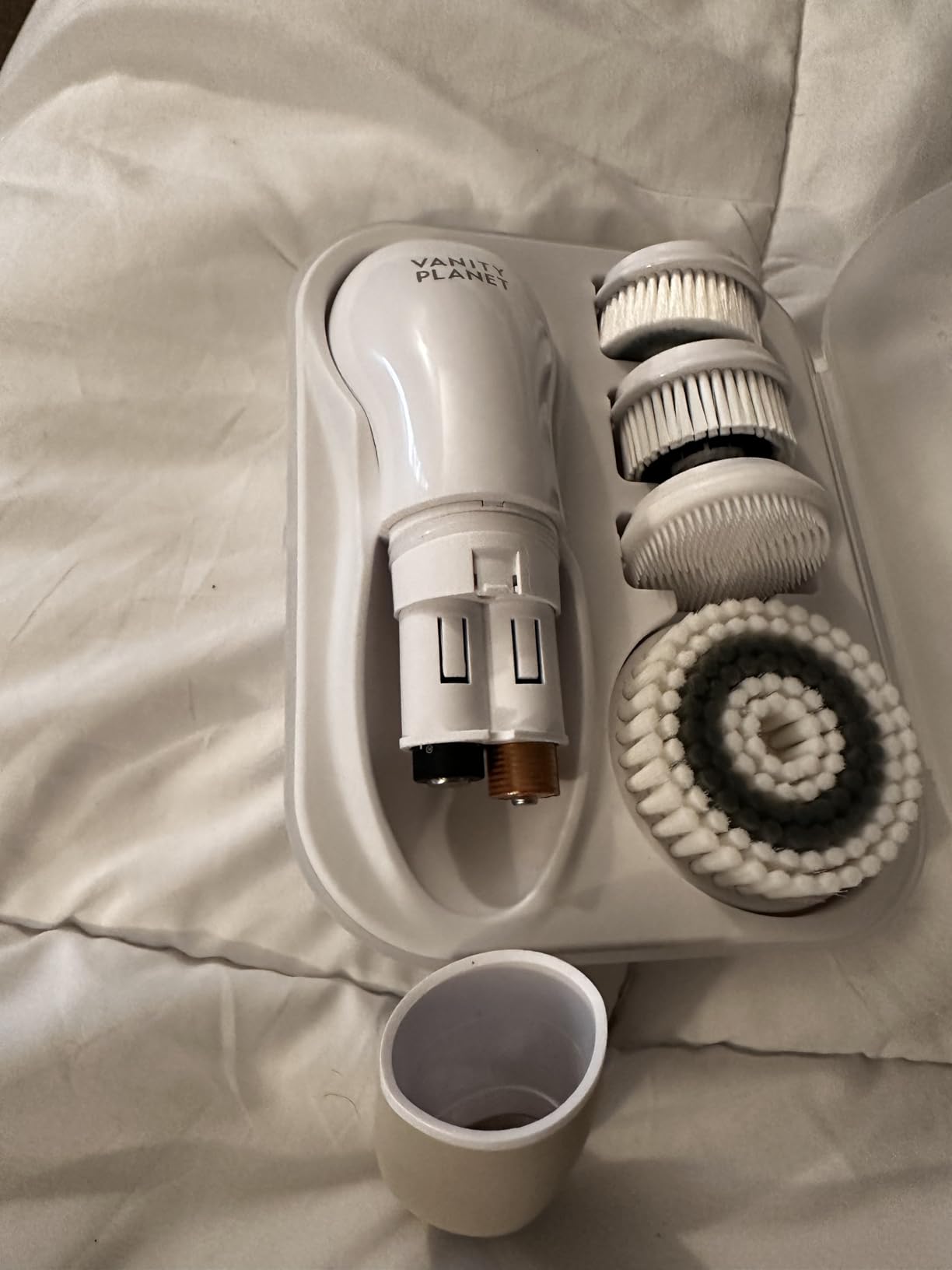 Vanity Planet Raedia Facial Cleansing Brush - Electric Facial Cleansing Brush with 4 Exfoliating Brush Heads - Waterproof, Handheld, Lightweight for Face Scrubber and Exfoliating Face - Warm Grey customer photo 2