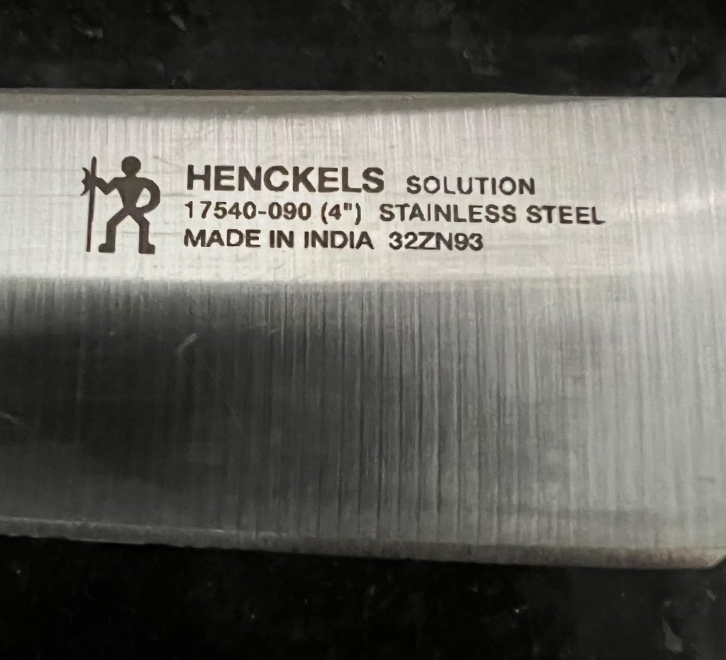 Henckels Solution 4-Inch Paring Knife, Razor-Sharp, German Engineered customer photo 2