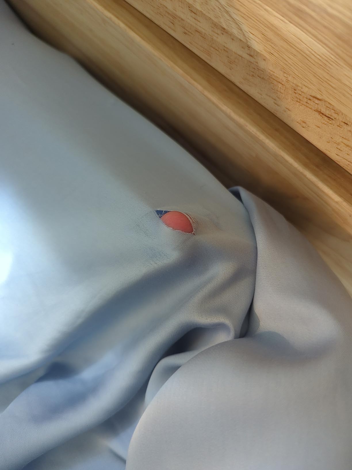Stylinen 100% Organic Eucalyptus Bed Sheets Queen Size 4 Piece Set, Tencel Lyocell, Silky Soft & Smooth, Breathable, 16 Inch Deep Pockets, 1 Fitted, 1 Flat, 2 Pillowcases (Queen, White) customer photo 1
