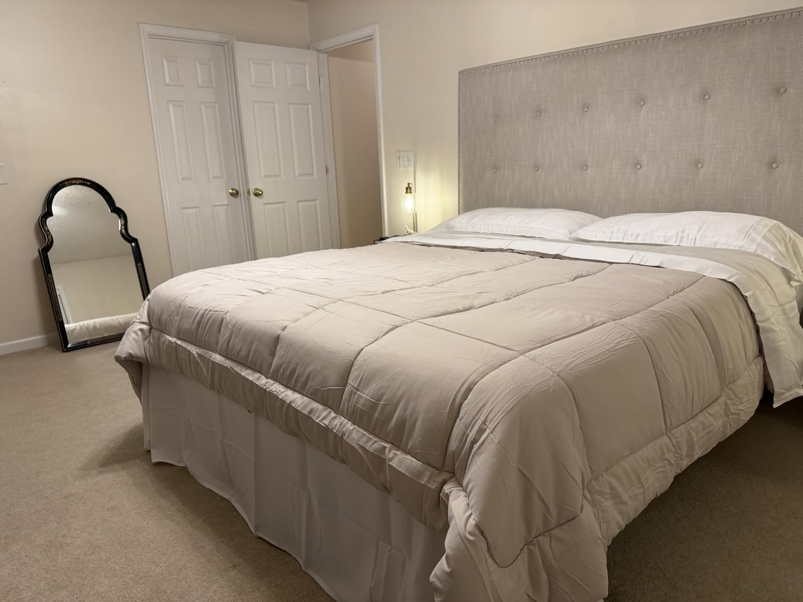Stylinen 100% Organic Eucalyptus Bed Sheets Queen Size 4 Piece Set, Tencel Lyocell, Silky Soft & Smooth, Breathable, 16 Inch Deep Pockets, 1 Fitted, 1 Flat, 2 Pillowcases (Queen, White) customer photo 2