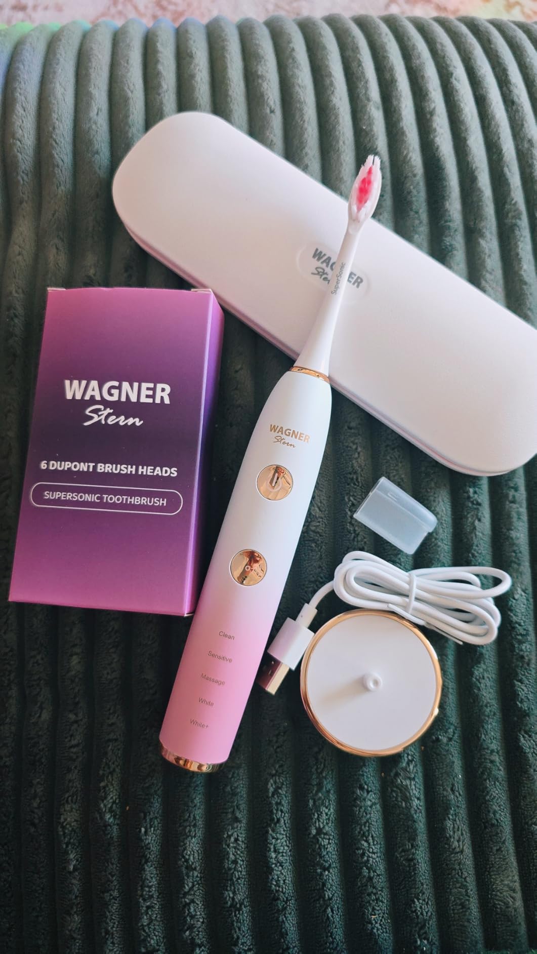 Wagner Stern WHITEN+ Electric Toothbrush, 48,000 VPM, Pressure Sensor, 5 Modes, 8 Brush Heads, Travel Case customer photo 2