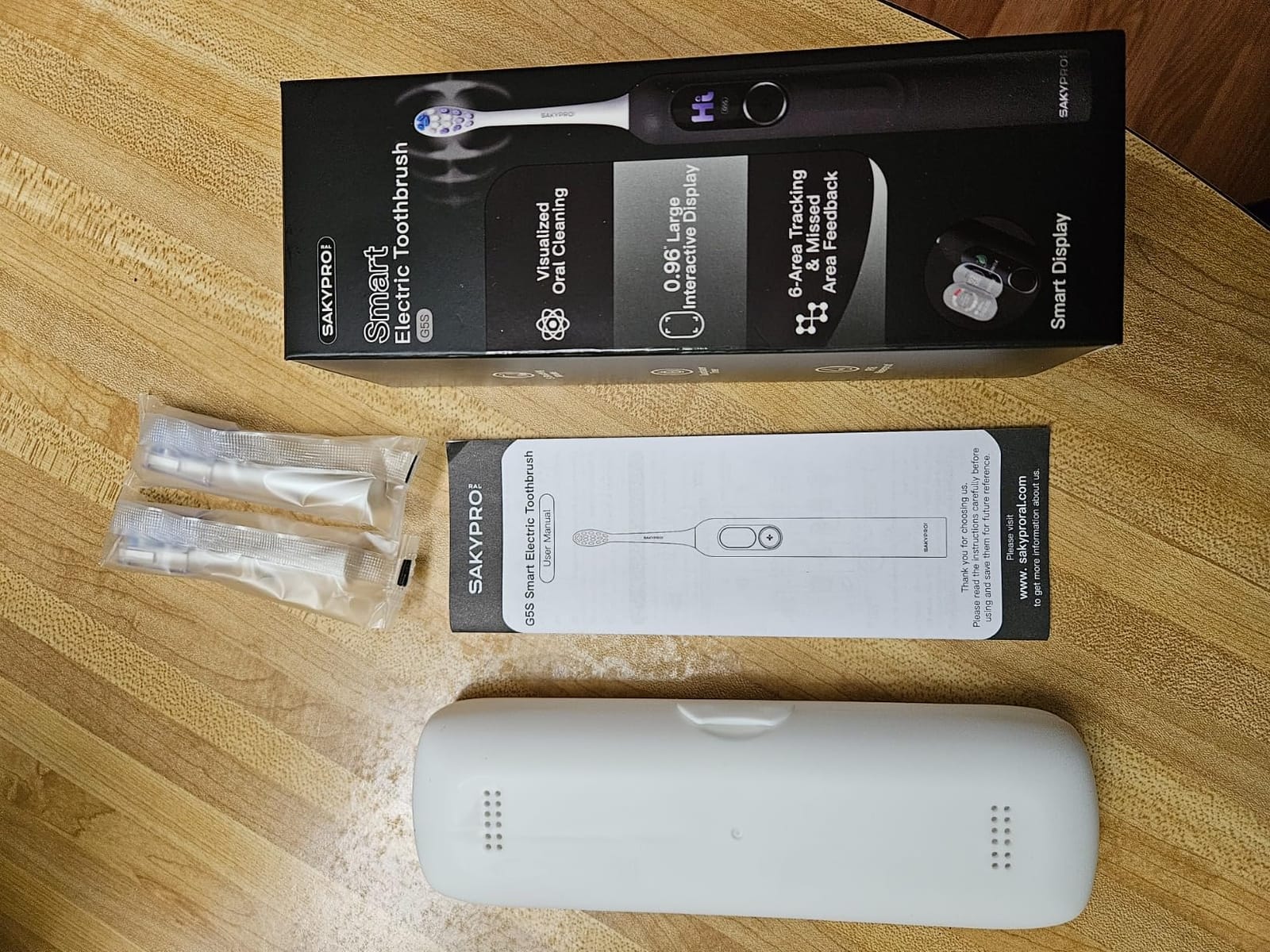SAKYPRORAL Kids Electric Toothbrush for Teens Tween (6-15Y), Smart AI Screen with Brushing Score, Soft Bristles, Visual Timer for Braces, 150 Days Battery with Travel Case (Blue) customer photo 1